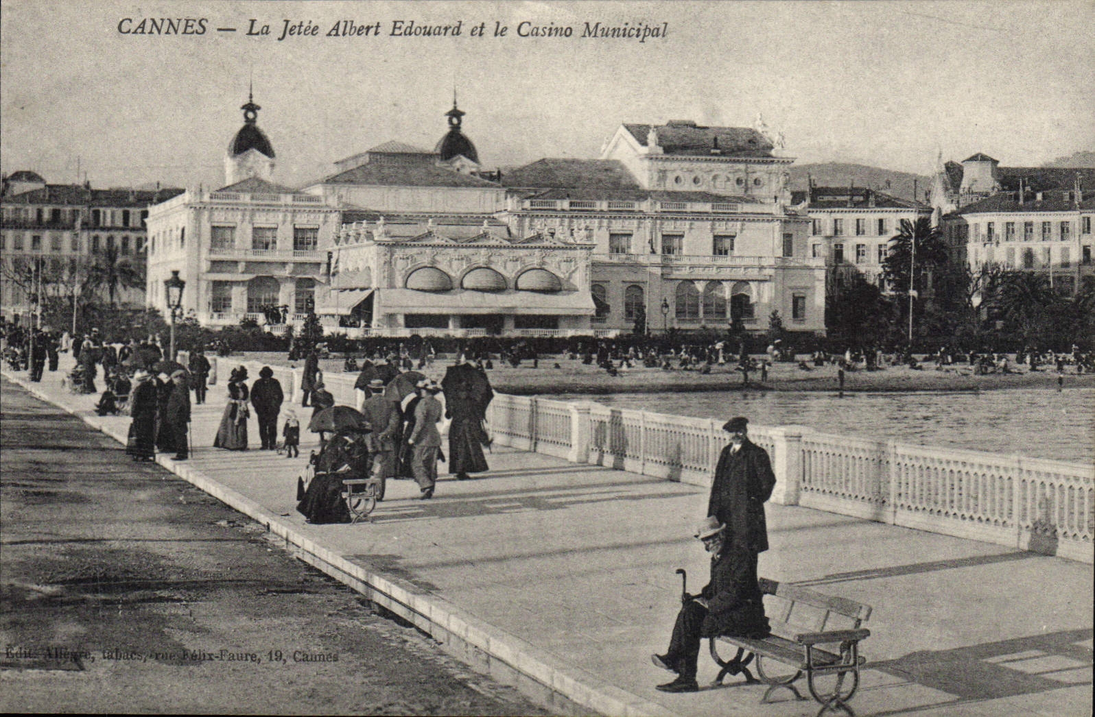 CPA CANNES La Jetee Albert Edouard et le Casino Municipal 