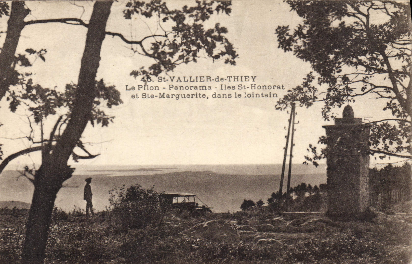Le Pilon - Panorama - Îles St-Honorat et Ste-Marguerite, dans le lointain — St-VALLIER-de-THIEY