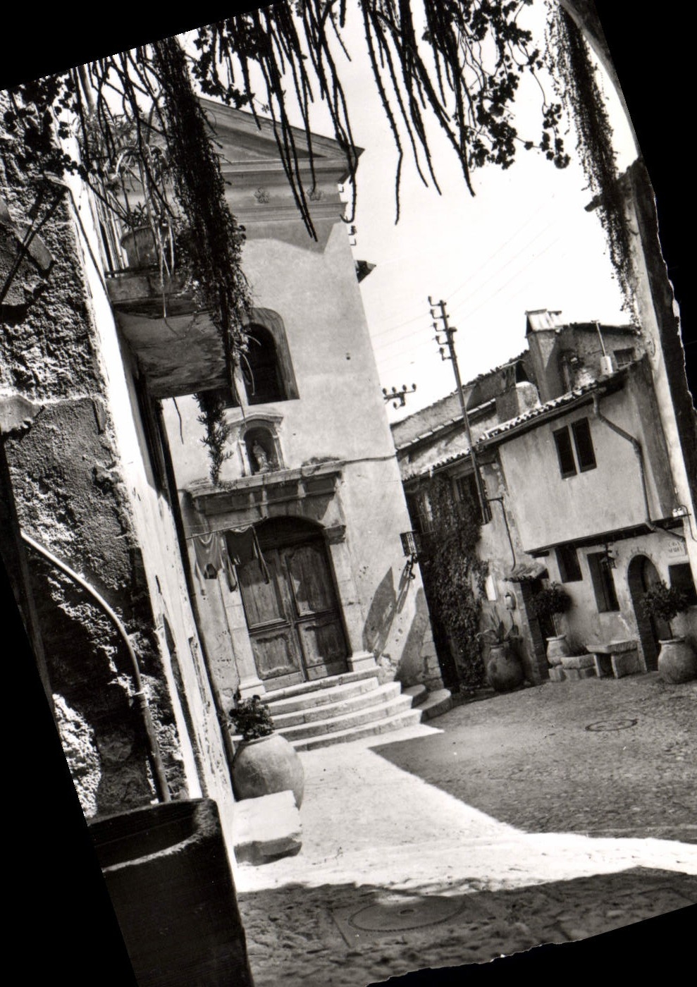 CPA Cagnes sur Mer Alpes Maritimes Entree de l'Eglise Facade XVIII siecle 