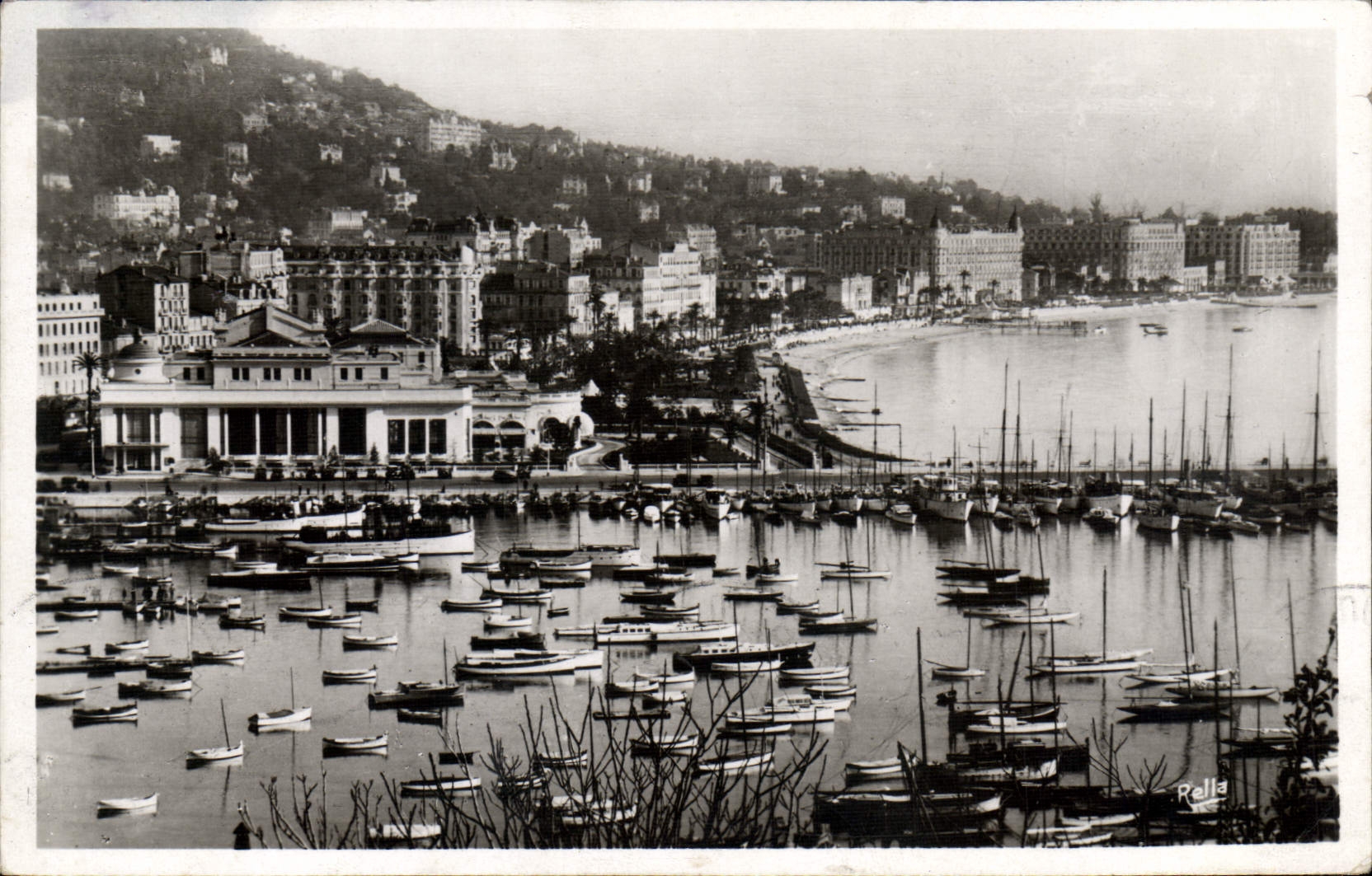 CPA Cannes vue prise du Mont Chevalier 