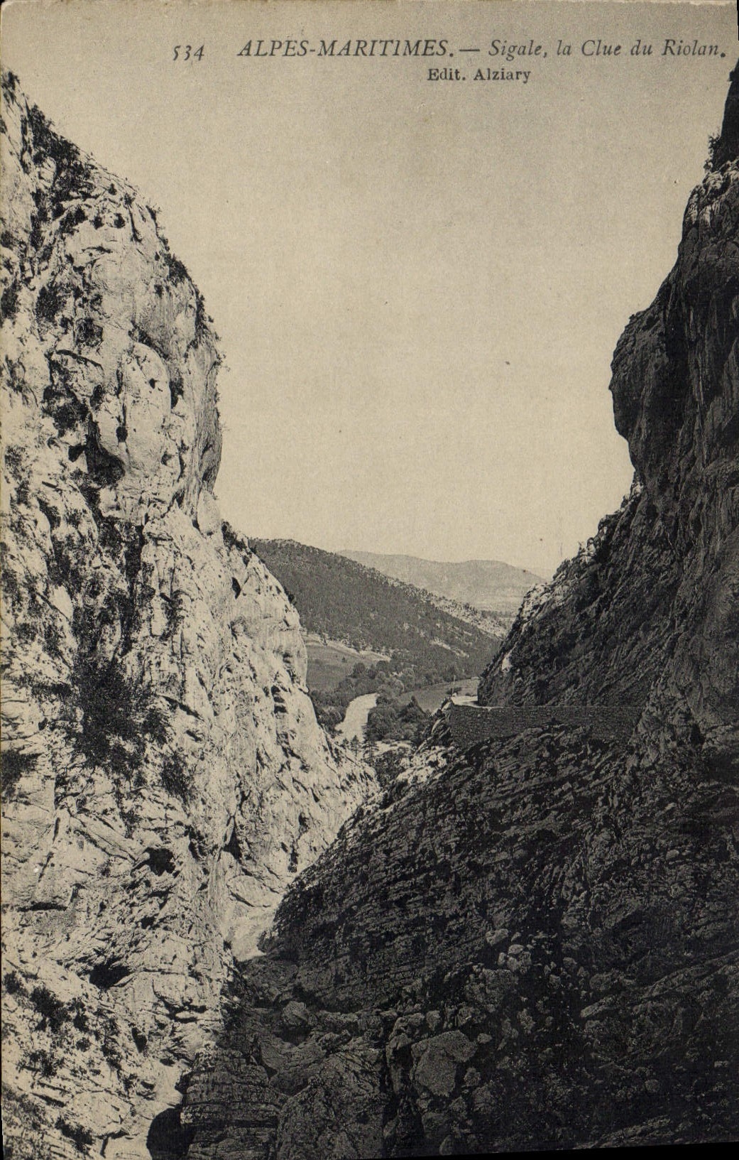 CPA Alpes Maritimes Sigale la Clue du Riolan 