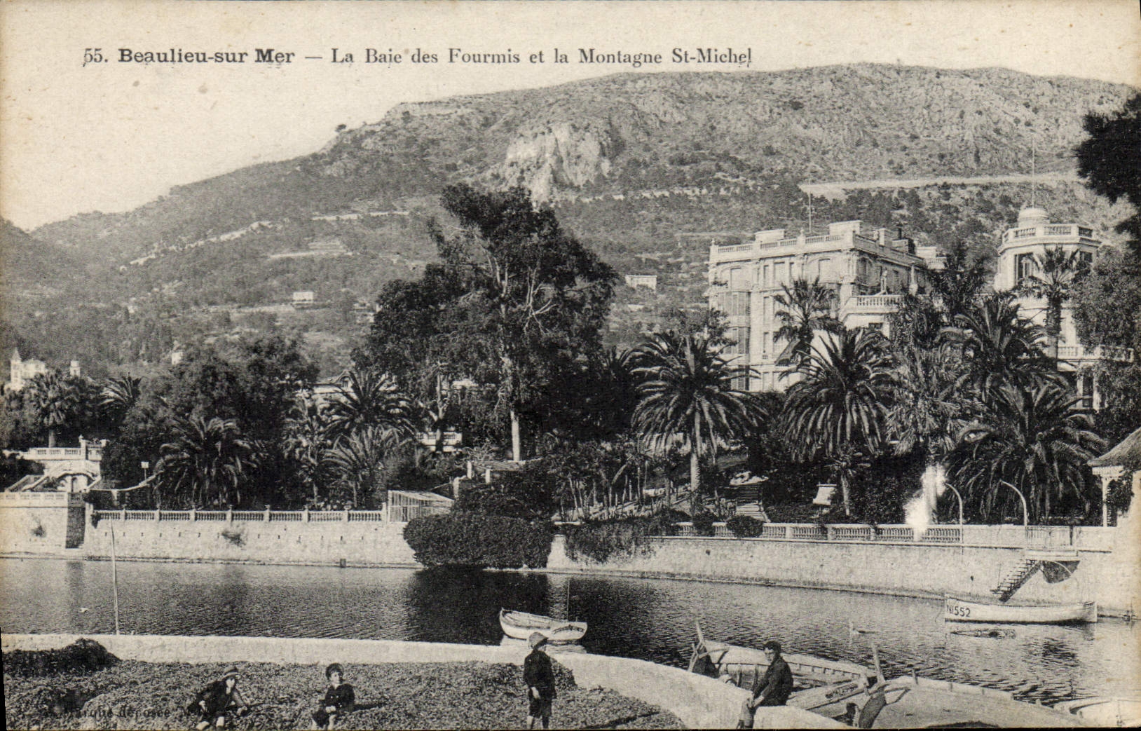 Beaulieu-sur-Mer — La Baie des Fourmis et la Montagne St-Michel — N°552