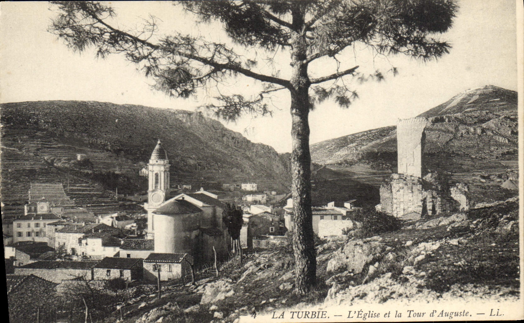 La Turbie — L'Église et la Tour d'Auguste — Li.