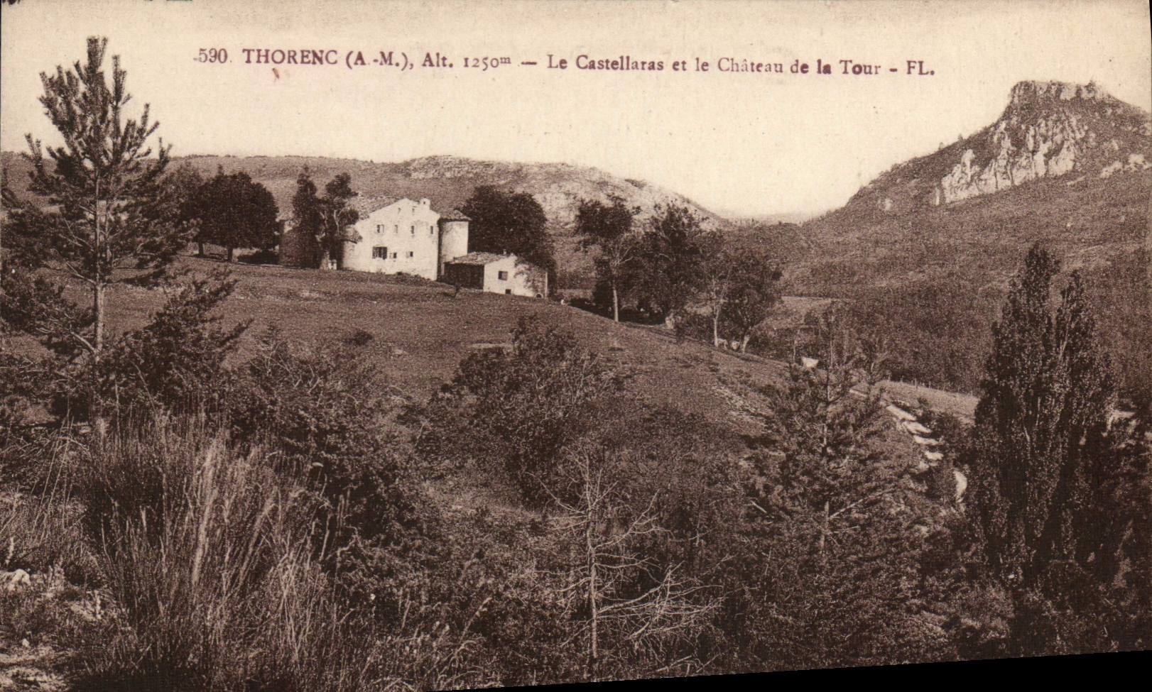 CPA Thorenc Le Castellaras et le Chateau de la Tour 