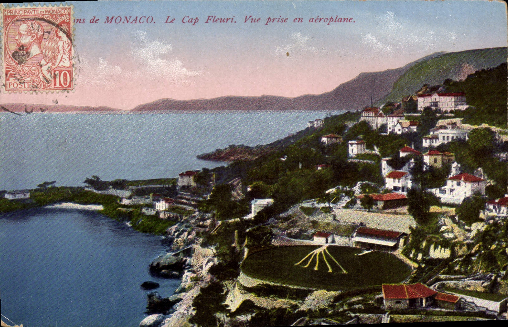 Monaco. Le Cap Fleurri. Vue prise en aéroplane — Principauté de Monaco, éditeur inconnu, n° de série non visible