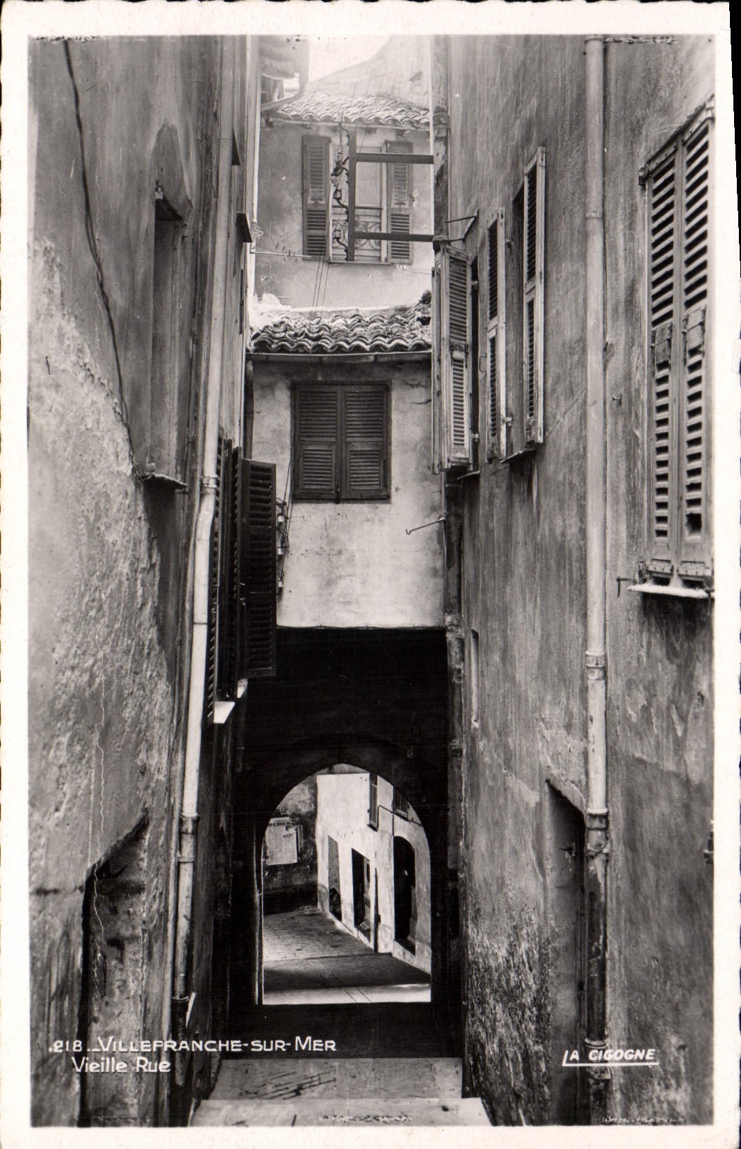 Villefranche-sur-Mer — Vieille Rue — La Cigogne