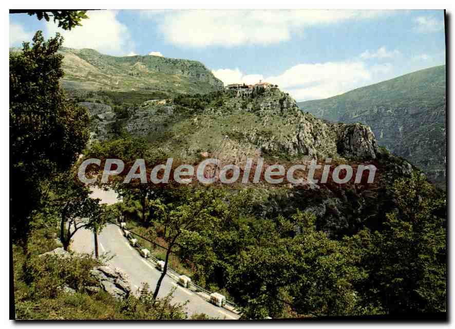 Gourdon — Village perché au sommet de la montagne — Les éditions Mar, Nice
