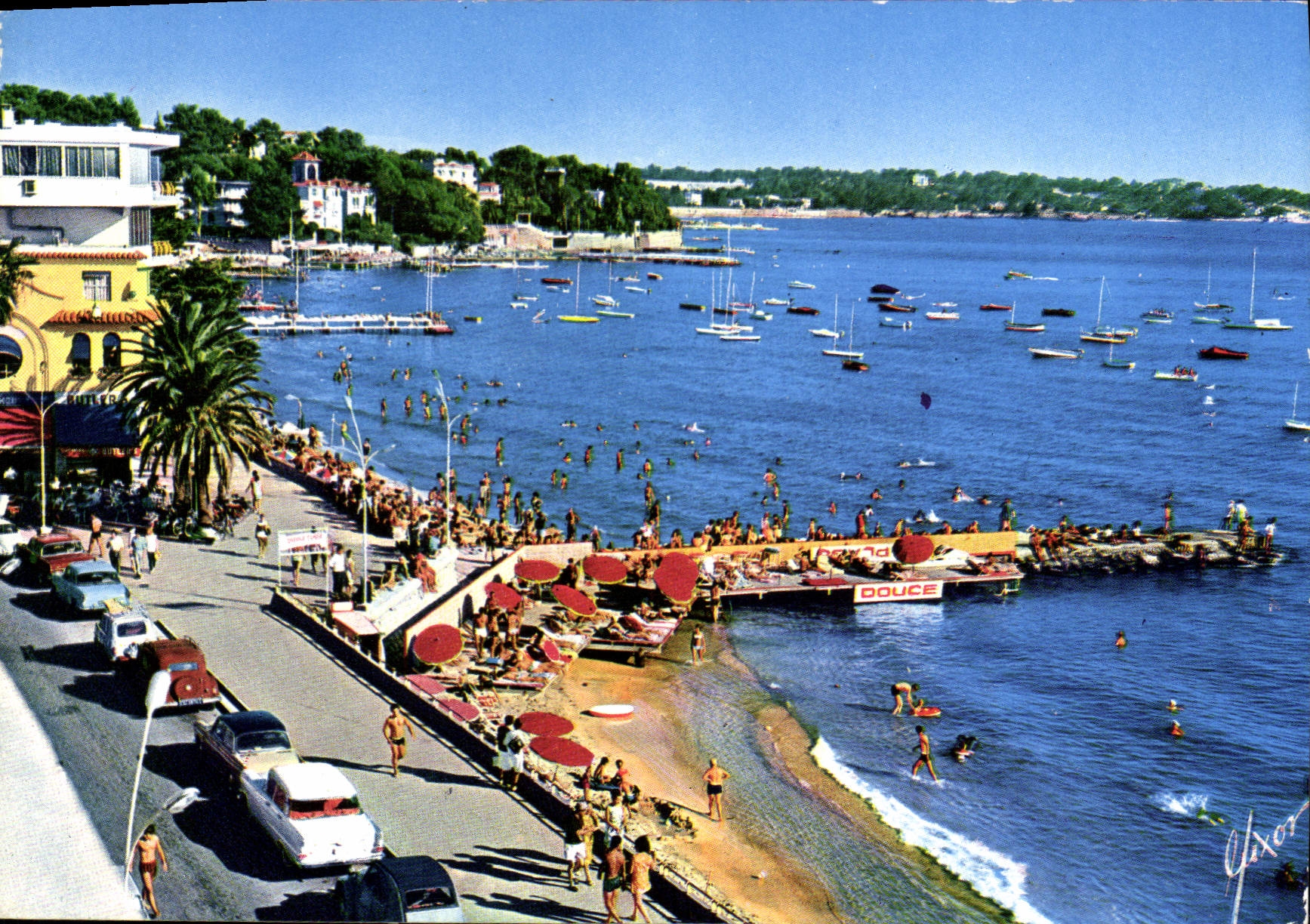 Juan-les-Pins — Vue panoramique de la plage — Photocolor, n°7-180