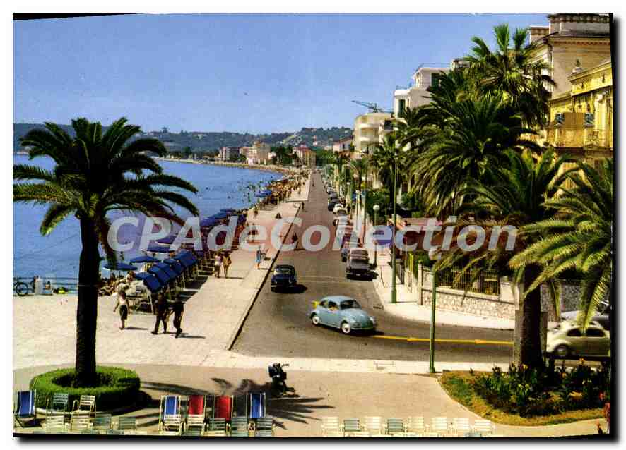 CPSM Menton La Promenade et la Plage de Carnoles (vue prise depuis la Piscine du Casino)