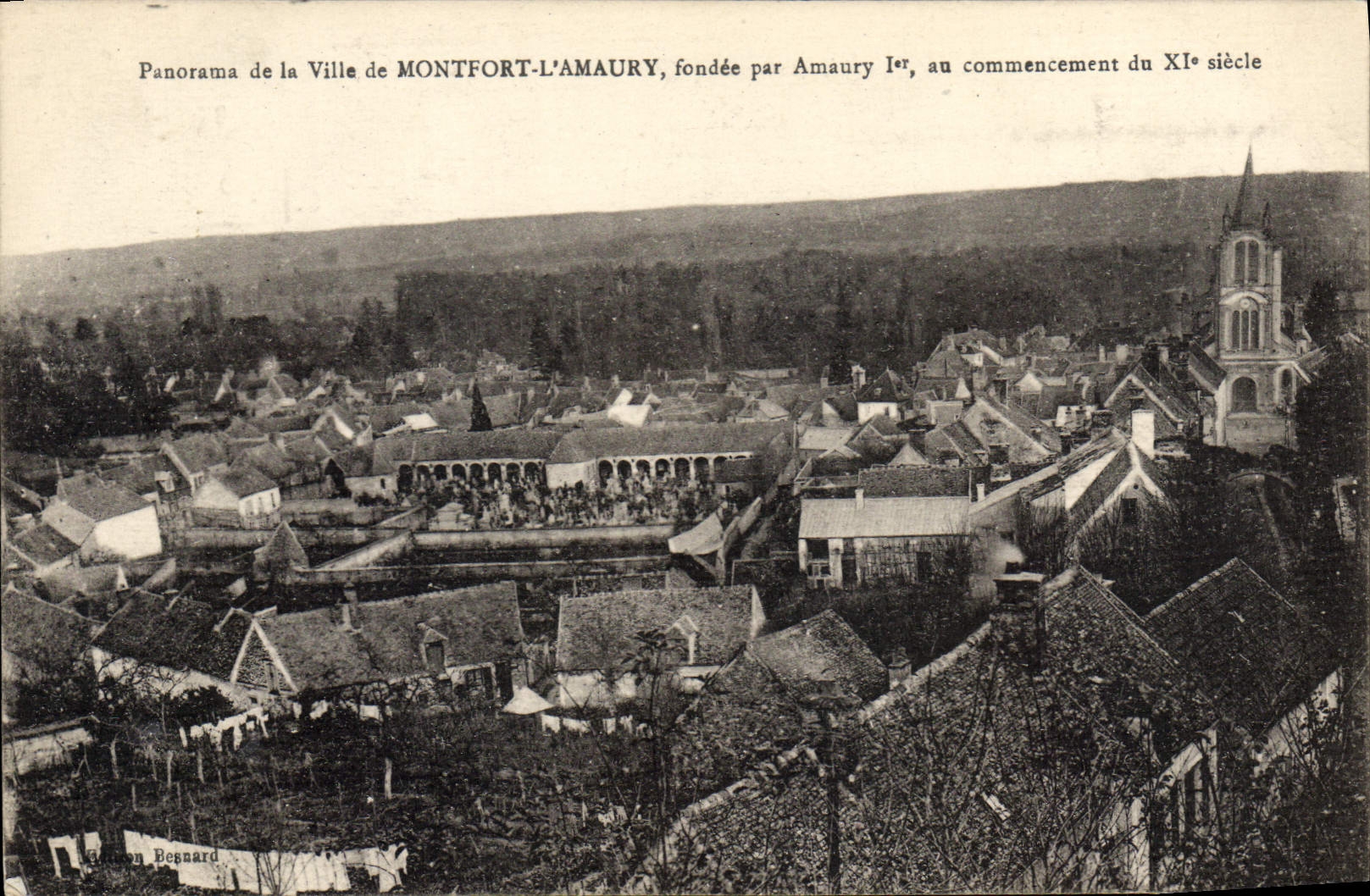 Montfort-l'Amaury — panorama de la ville fondée par Amaury Ier au XIe siècle — éditeur Begnard