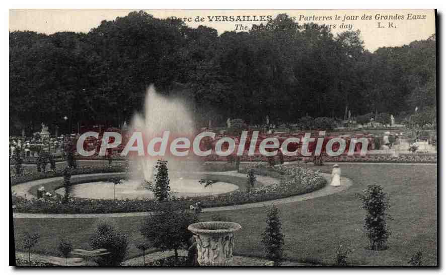 Parc de VERSAILLES — Les Parterres le jour des Grandes Eaux — L. R.