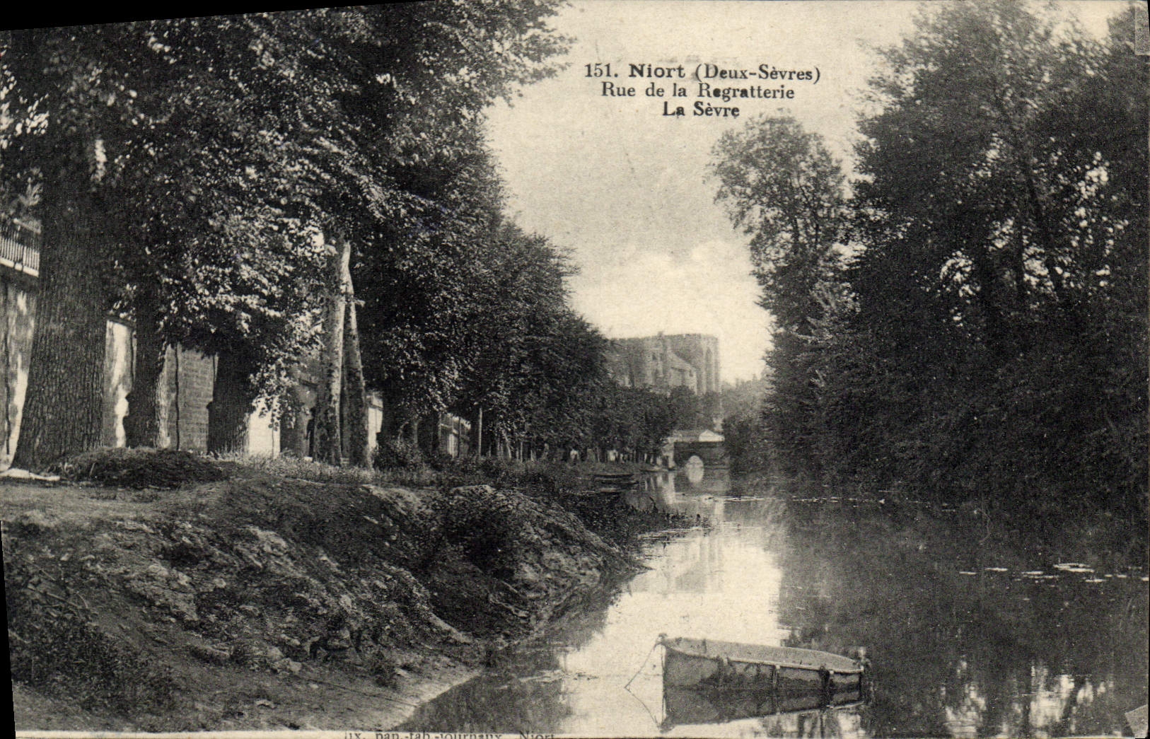 Niort (Deux-Sèvres) — Rue de la Reigratterie, La Sèvre — Éditeur : J. Van Journaux, Niort