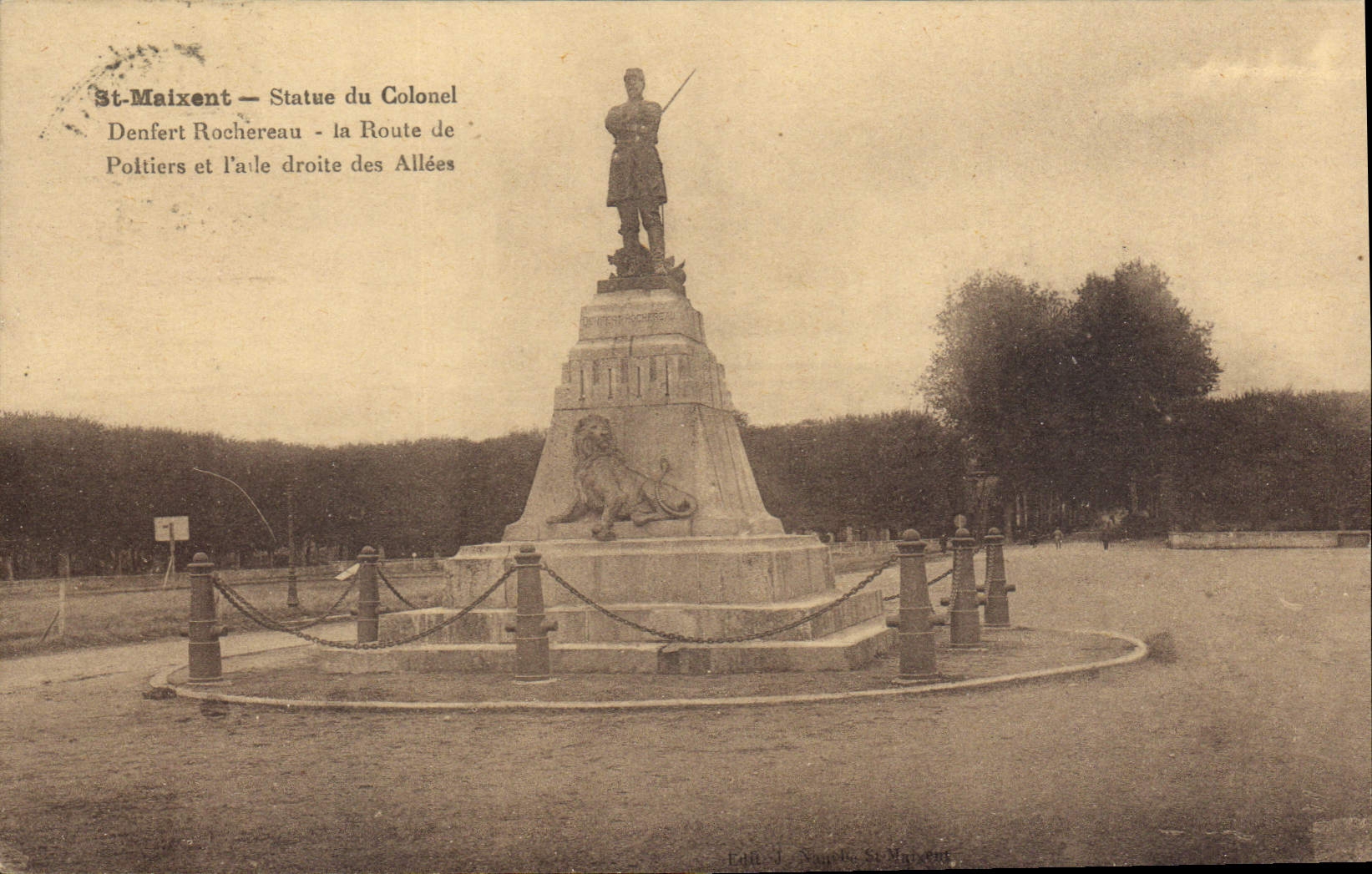 St-Maixent — Statue du Colonel Denfert-Rochereau — la Route des Allées