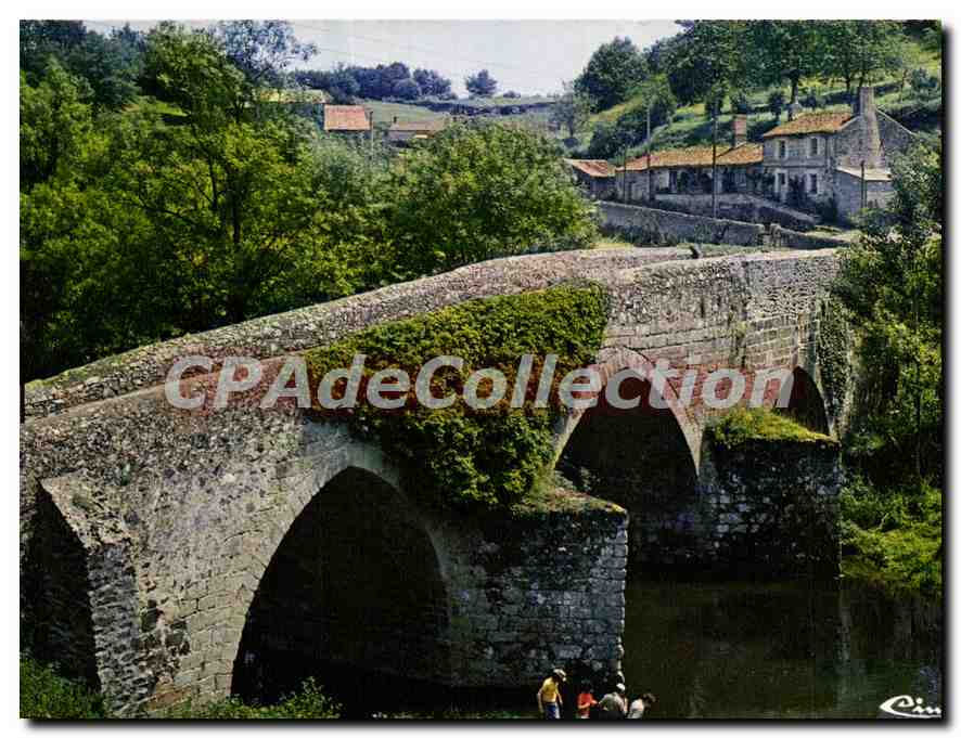CPSM Argenton Chateau Les Deux Sevres touristiques Le Pont neuf sur l'Argenton
