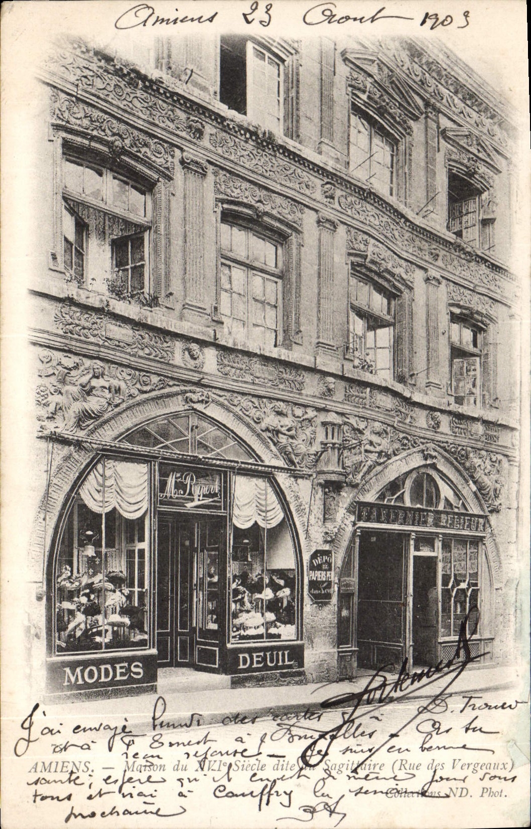 Amiens — Maison du XIXe siècle dite Sagittaire (Rue des Vergeaux) — Phot. ND