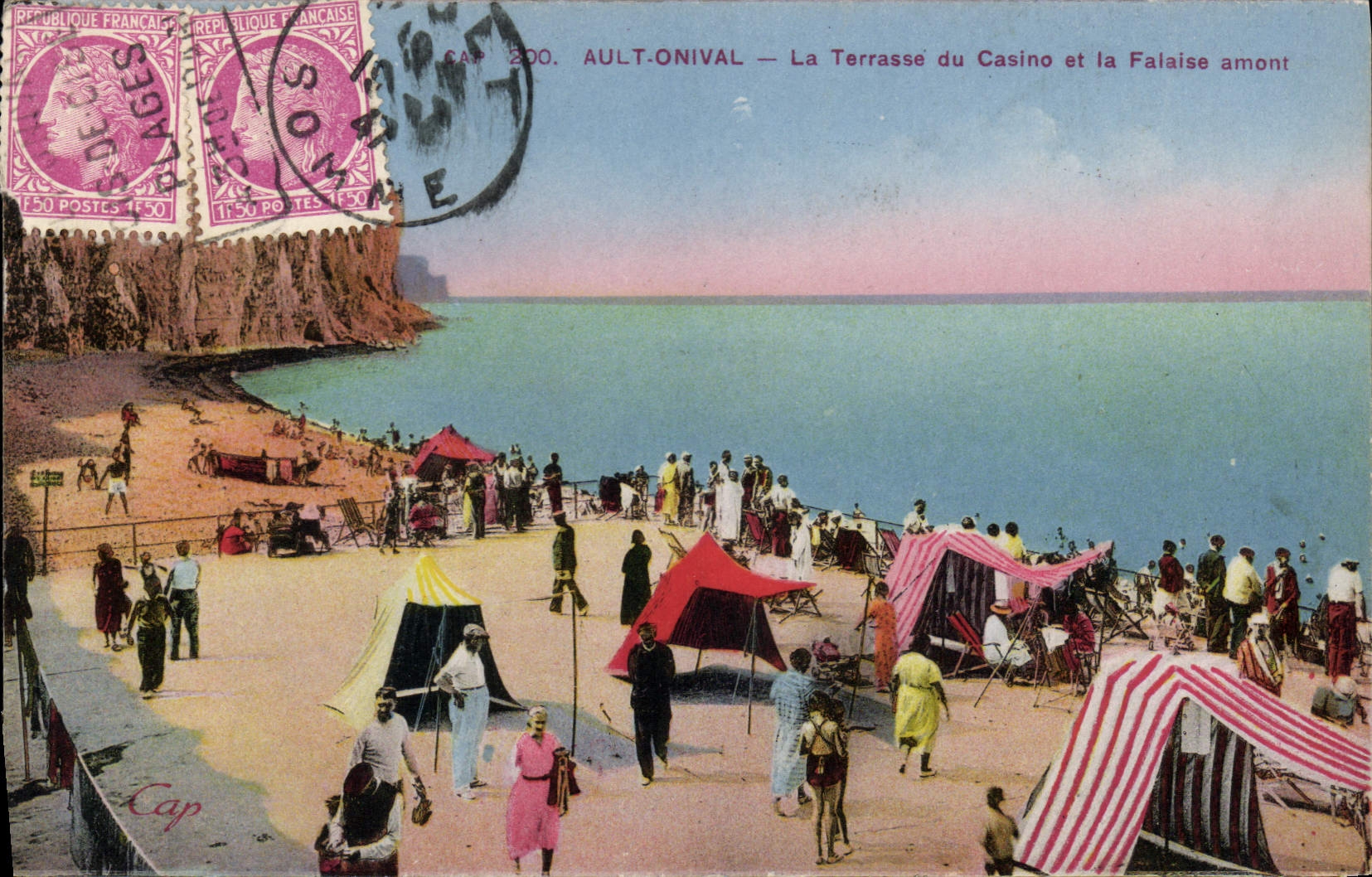 CPA Ault Onival La Terrasse du Casino et la Falaise amont