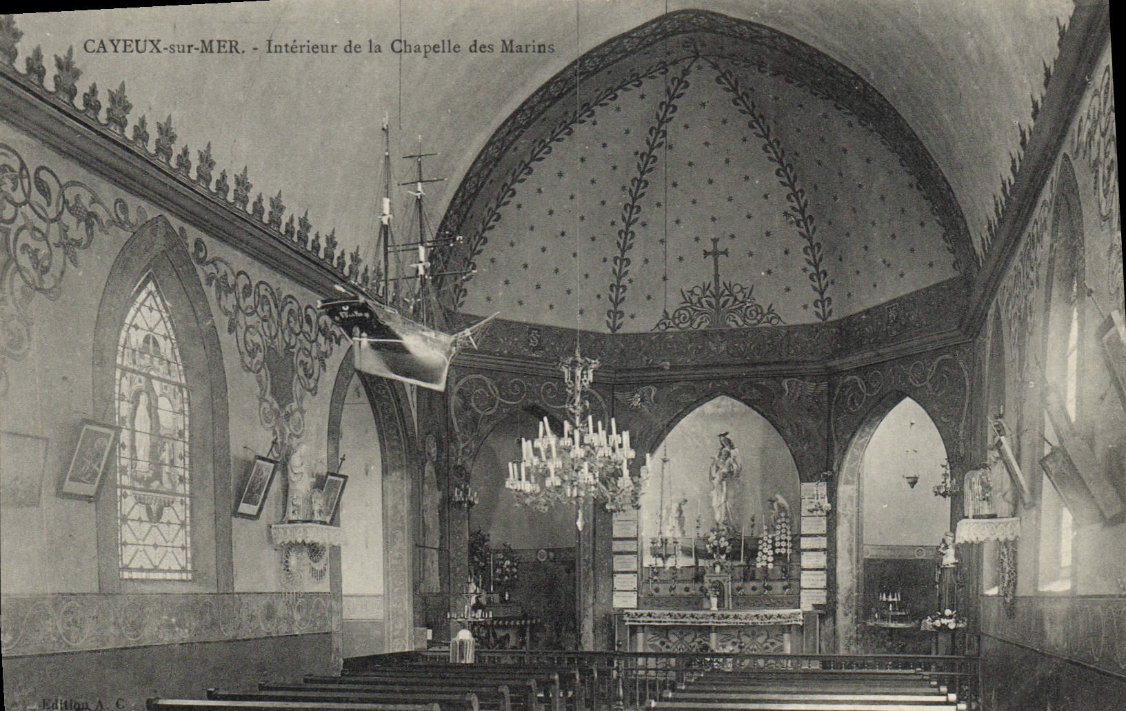 CAYEUX-sur-MER — Intérieur de la Chapelle des Marins — Édition A. C.