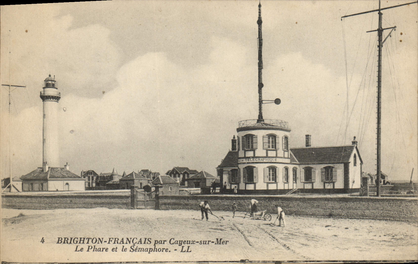 Cayeux-sur-Mer — Le Phare et le Sémaphore — Éditeur LL