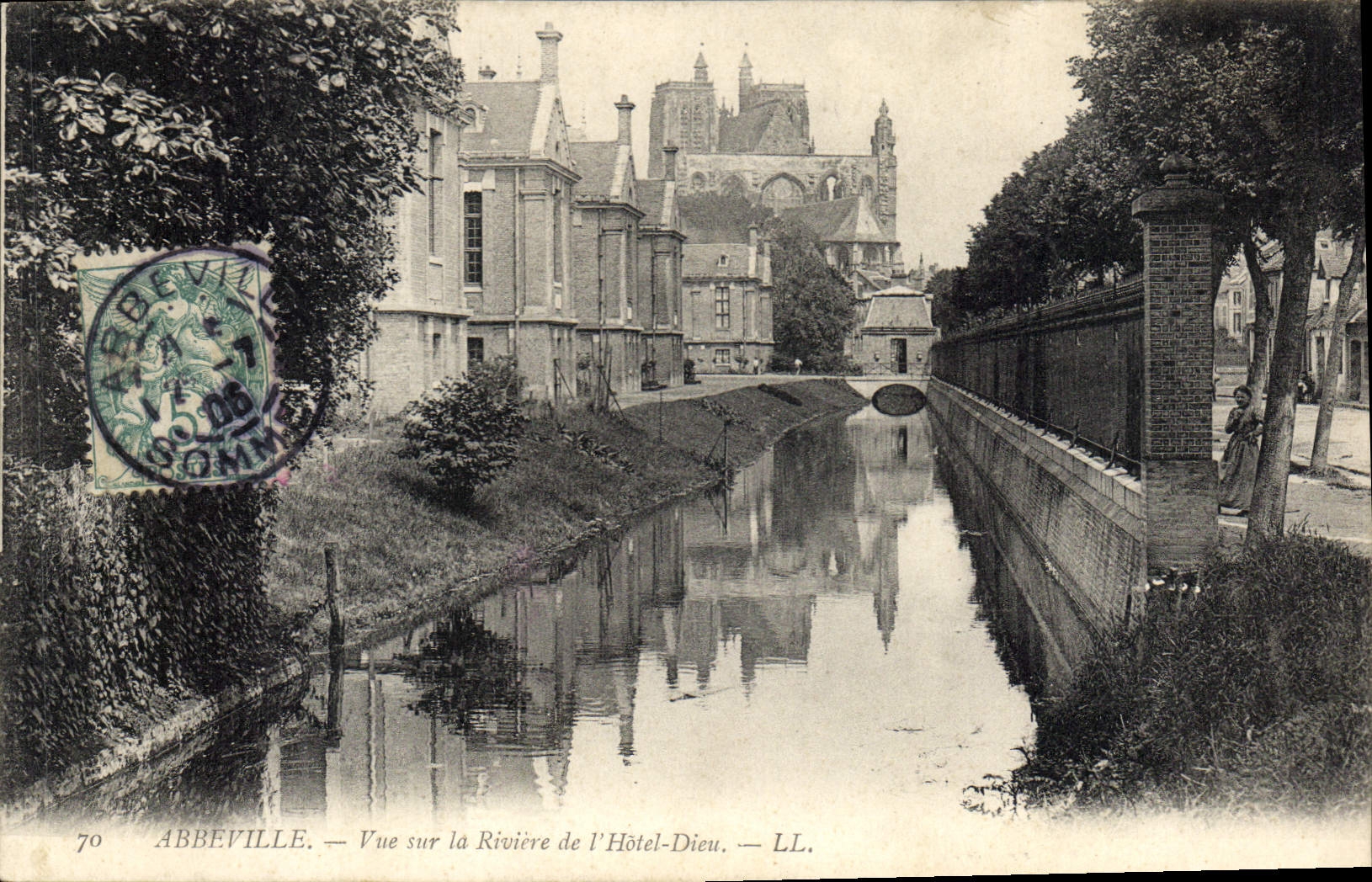 Abbeville — Vue sur la Rivière de l'Hôtel-Dieu — LL. — n°70