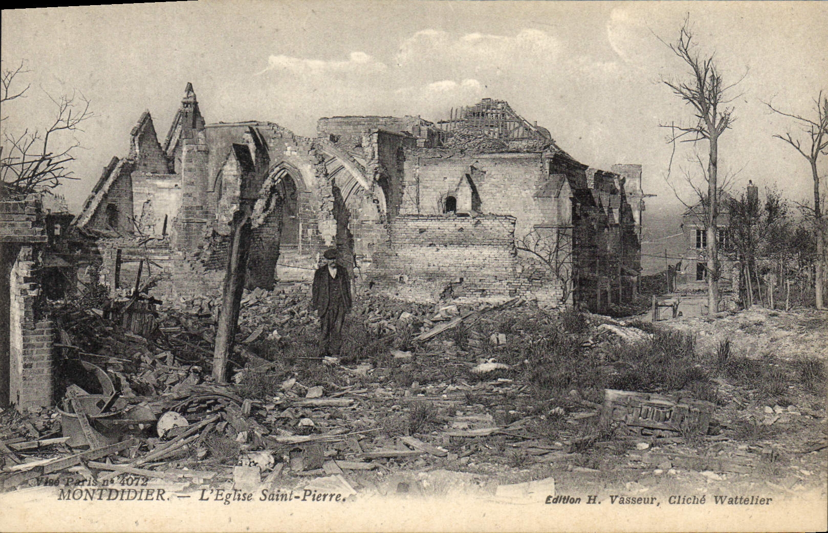 CPA Montdidier L'Eglise Saint Pierre