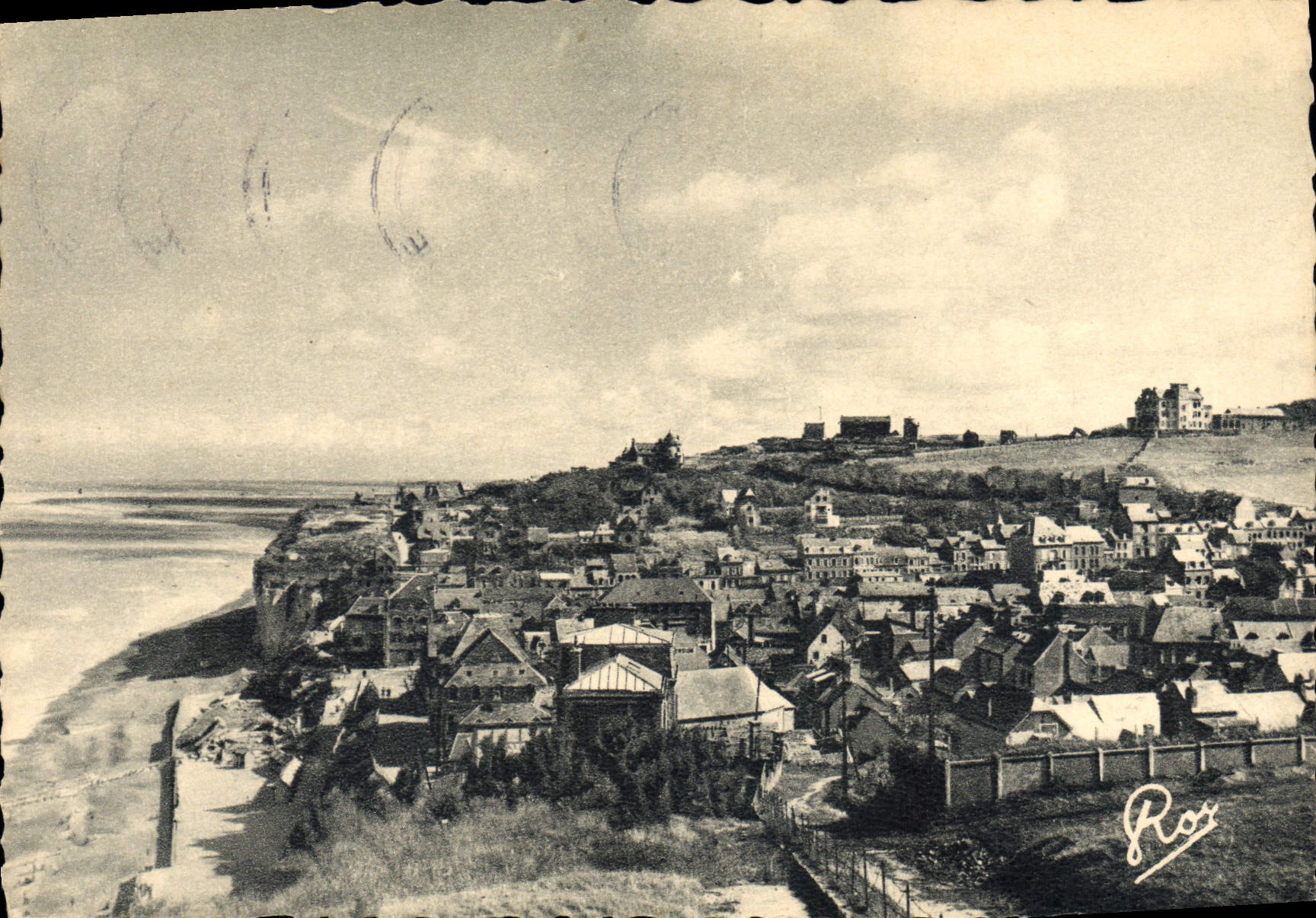 Ault-Onival — La Plage et le bas de la Ville — Roger Rousseau, phot. édit. Grands-Rues, Ault-Onival