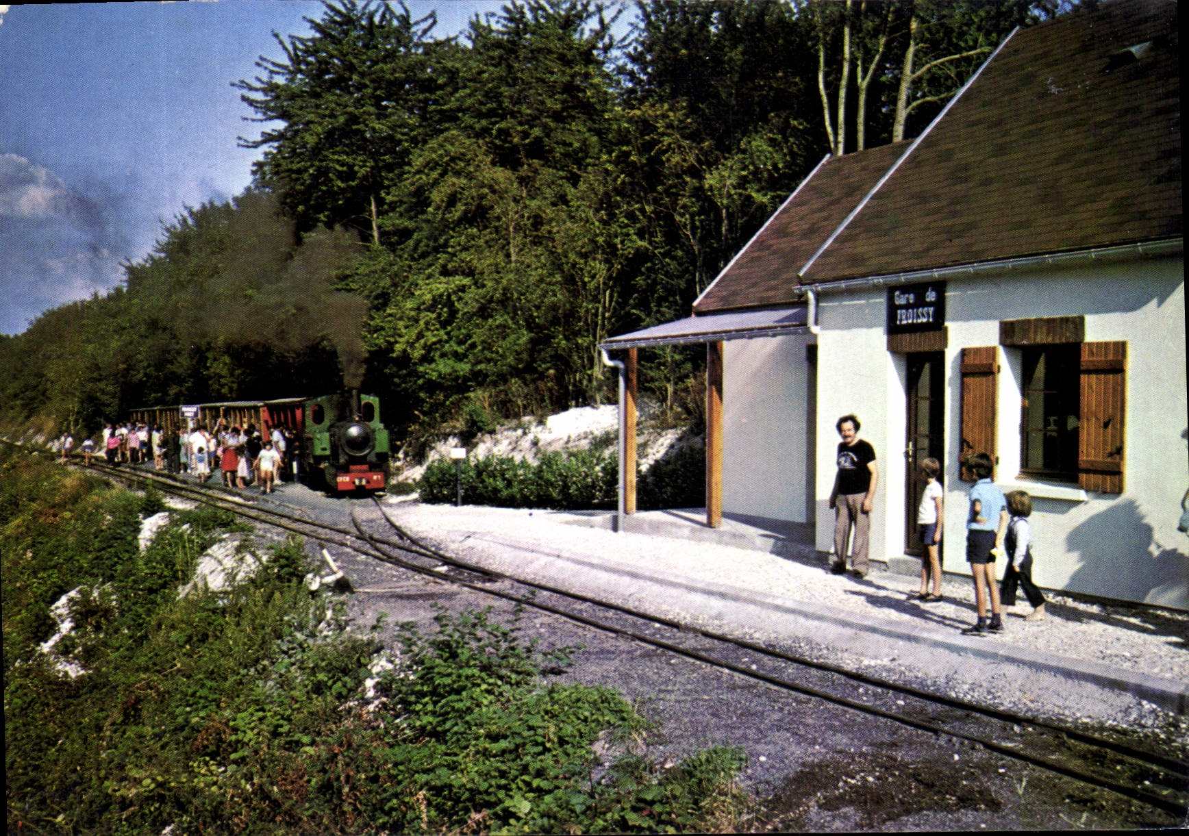 Gare de Froissy — Train touristique — Édition APEVA, n°85/214