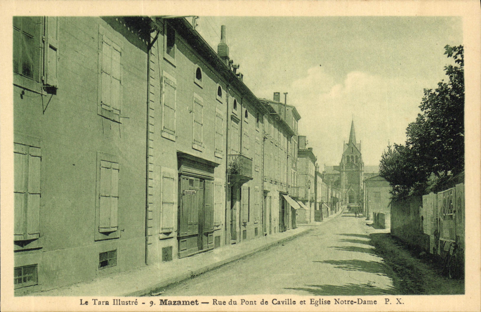 CPA Le Tarn illustre Mazamet Rue du Pont de Cavilla et Eglise Notre Dame