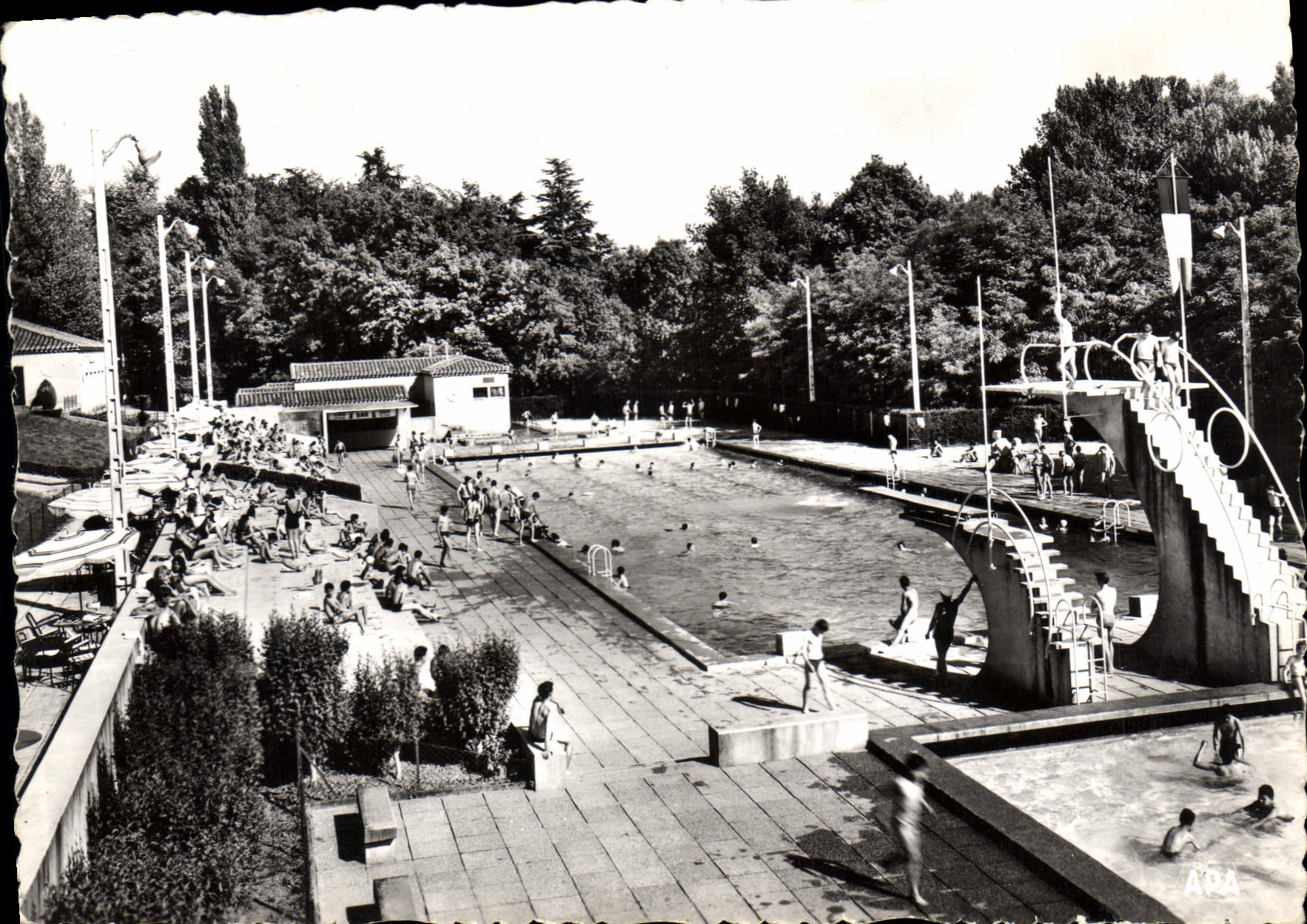 Piscine municipale d'Albi — Vue générale — éditeur APA, série 6