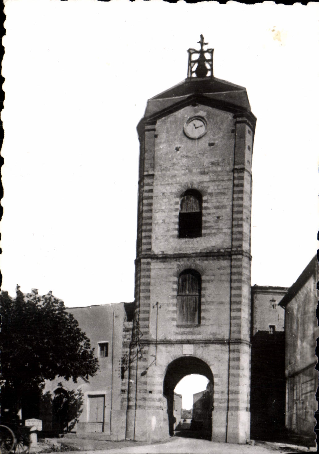 CPA Tarn et Garonne Auvillar (Tarn et Garonne) Tour de l'Horloge