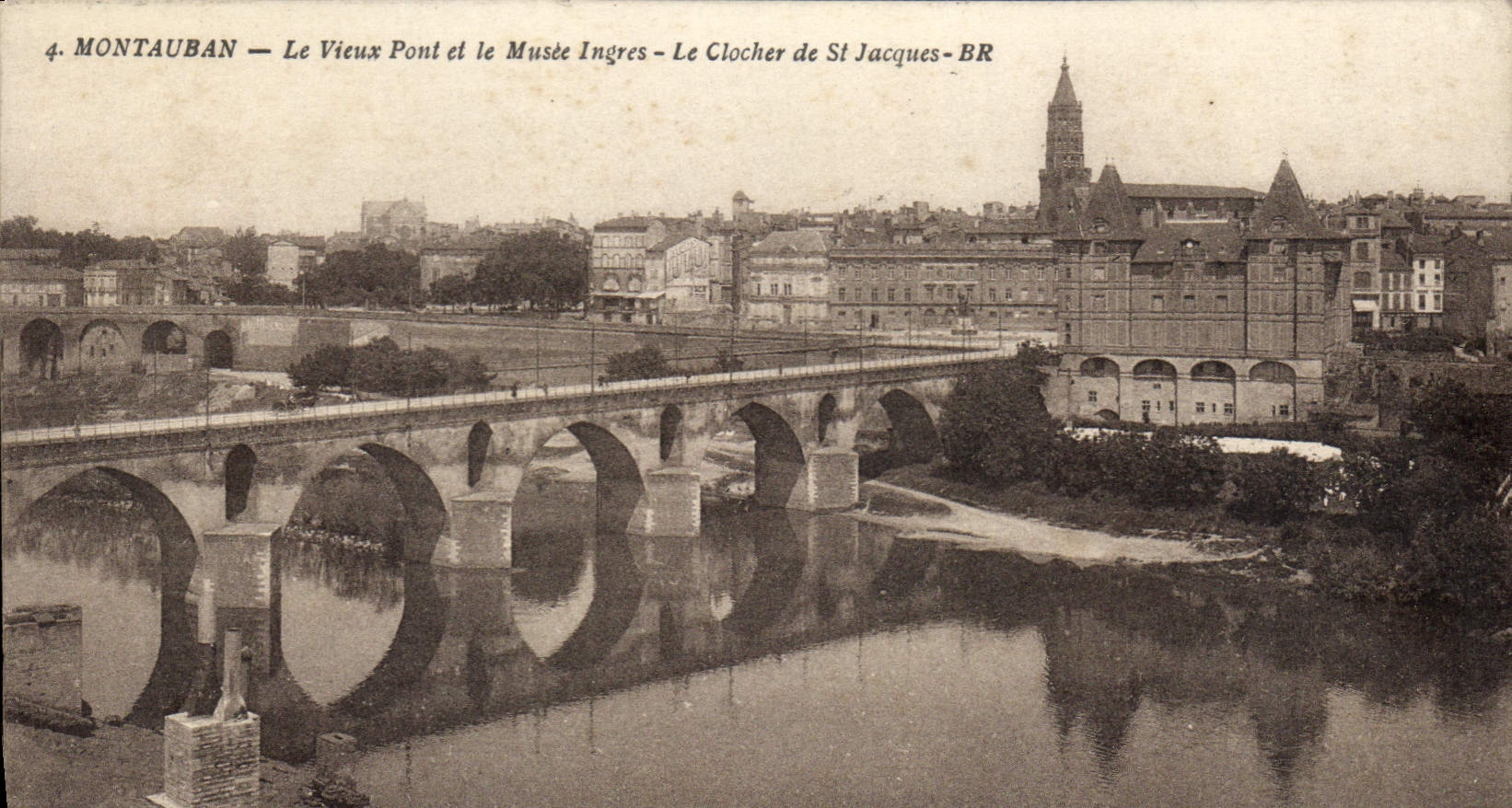 CPA Tarn et Garonne Montauban Le Vieux Pont et le Musee Ingres Le Clocher de St Jacques