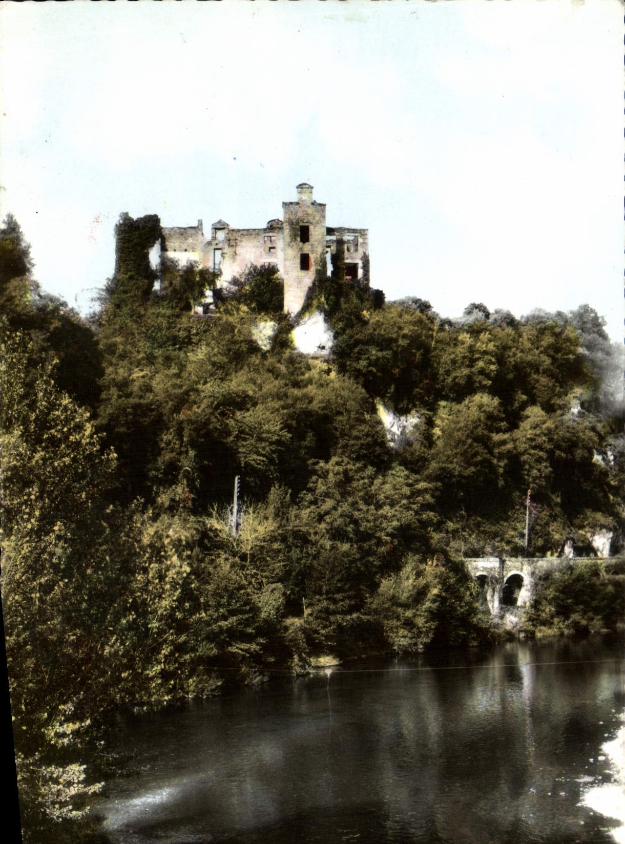 CPSM Tarn et Garonne Laguepie (T et G) Le Chollon et le Viaur
