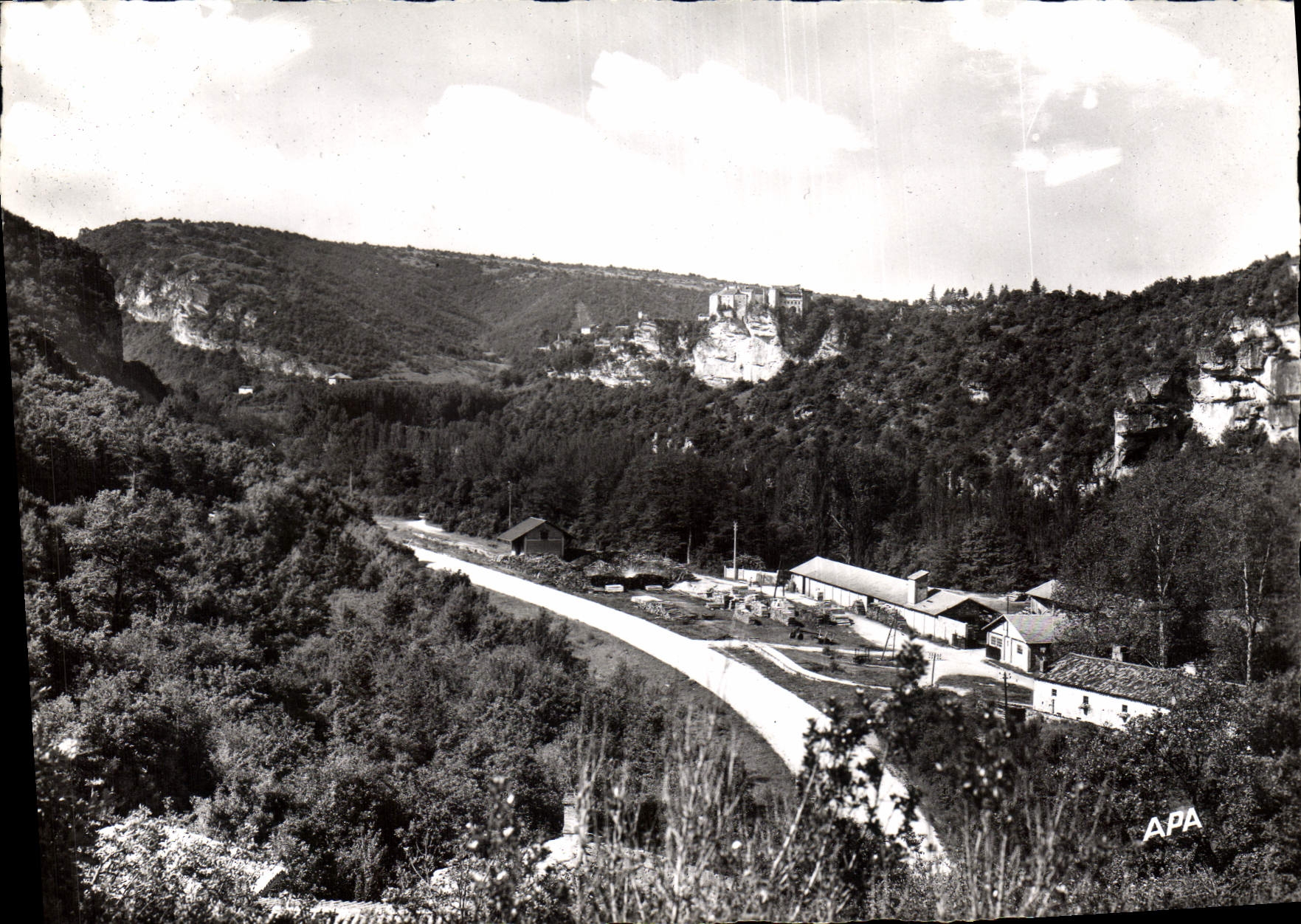 CPSM Tarn-et-Garonne Brunuiquel (Tarn et Garonne) La Vallee de l'Aveylon