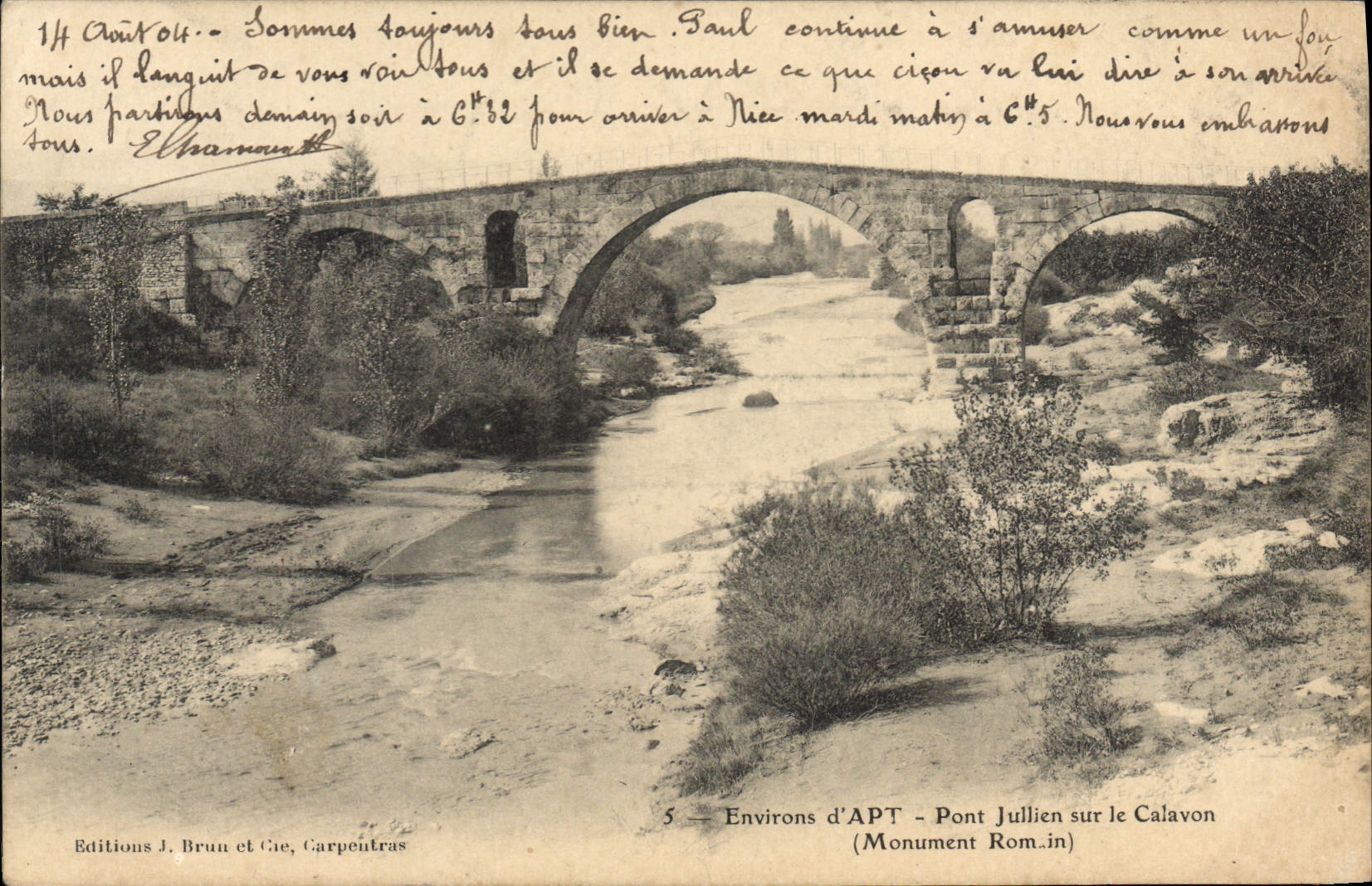 CPA Vaucluse Pont Julien sur le Calavon (Monument Rom in)