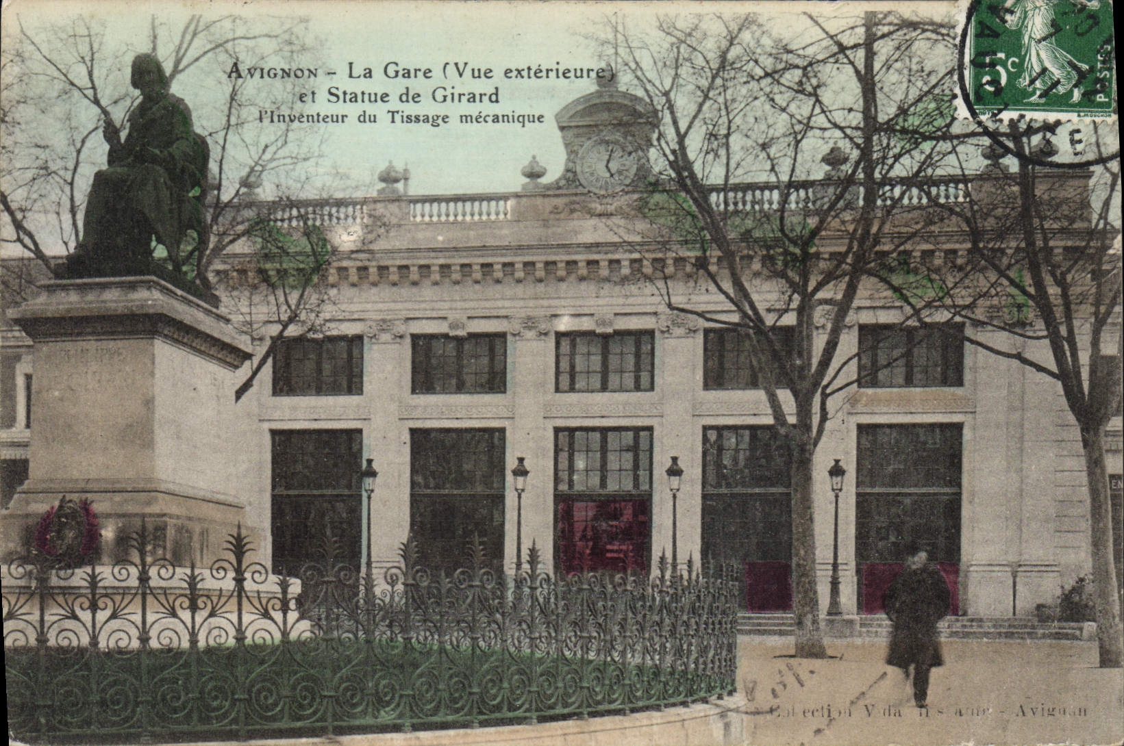 Avignon - La Gare (Vue extérieure) et Statue de Girard l'Inventeur du Tissage mécanique — Collection Vda. d'Isaac Avignon