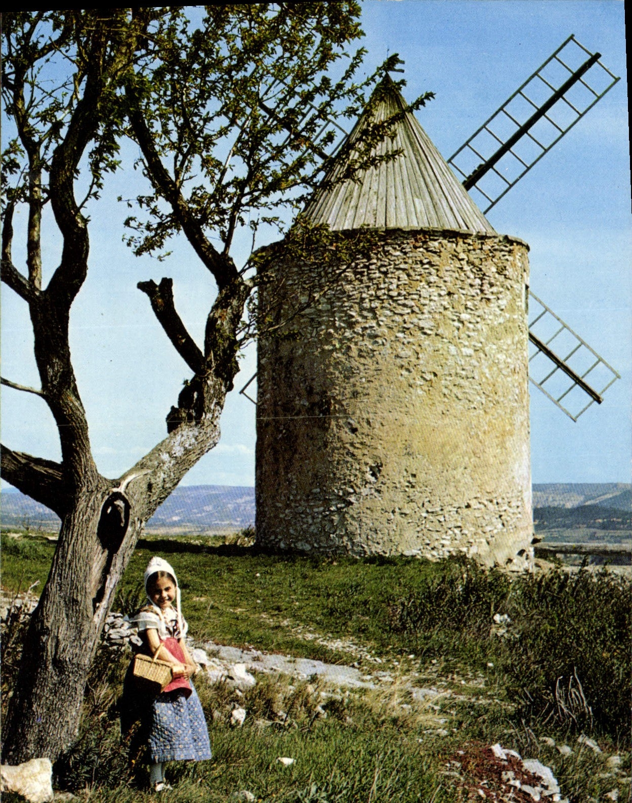CPSM Les Belles Images de Provence Moulin de St Saturnin les Apt 