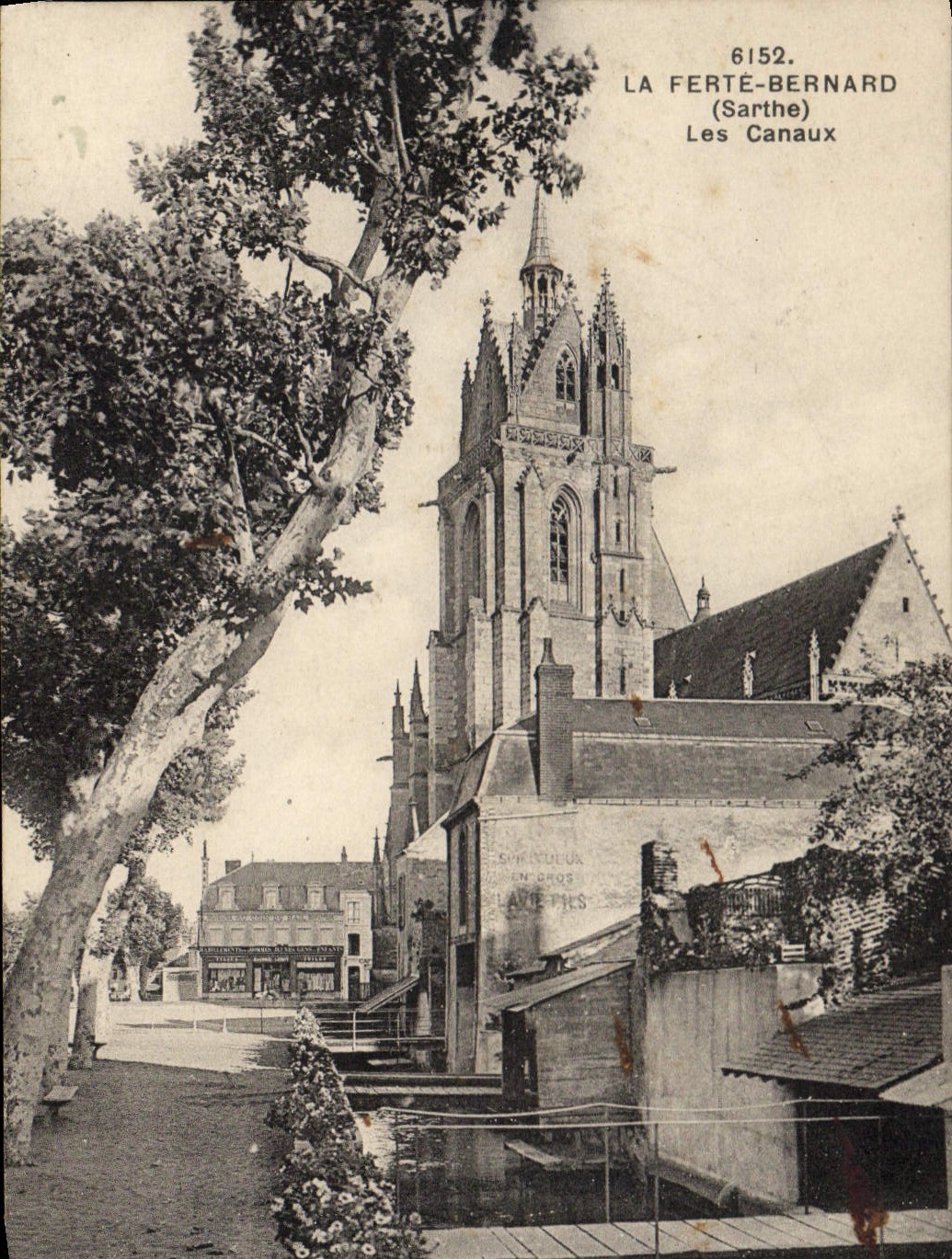 CPA La Ferte Bernard Sarthe Les Canaux 