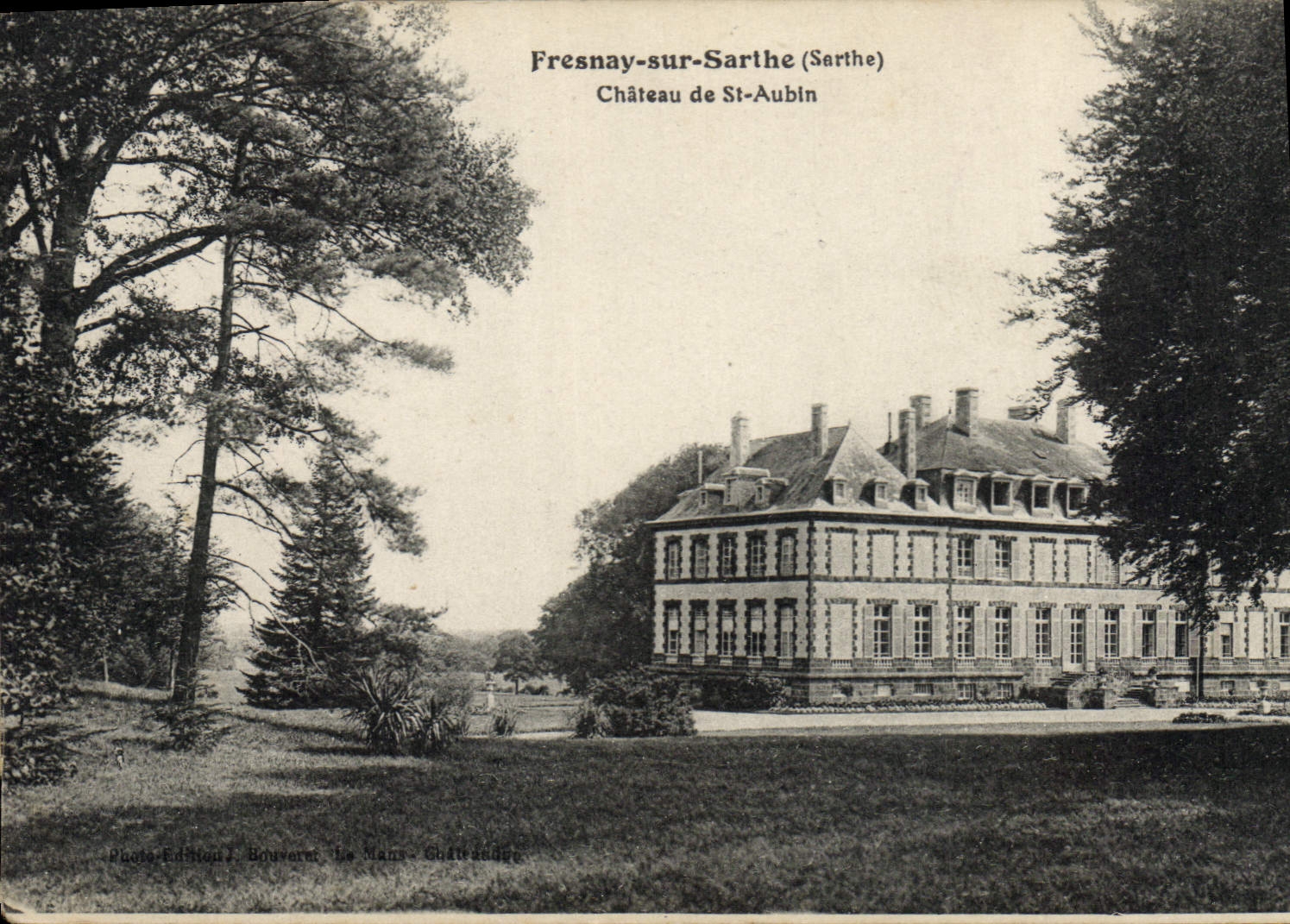 CPA Fresnay sur Sarthe Chateau de St Aubin 