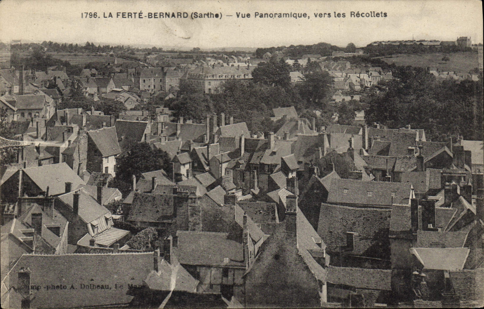CPA La Ferte Bernard Sarthe Vue panoramique vers les Recollets 