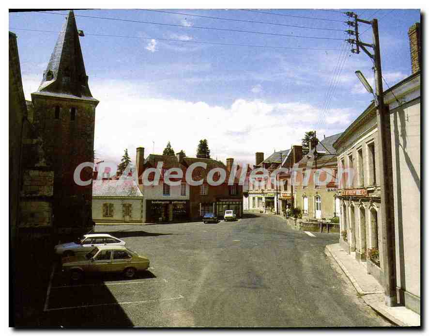 CPSM Chahaignes Sarthe La place et l'eglise 