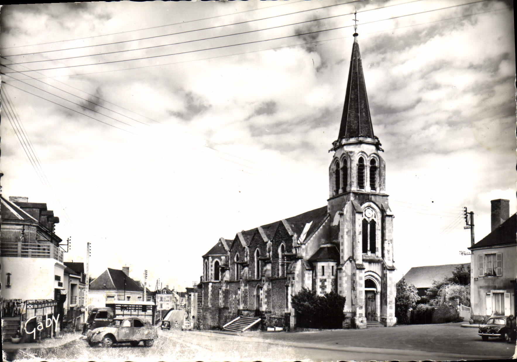 CPSM La Suze Sarthe l'Eglise 