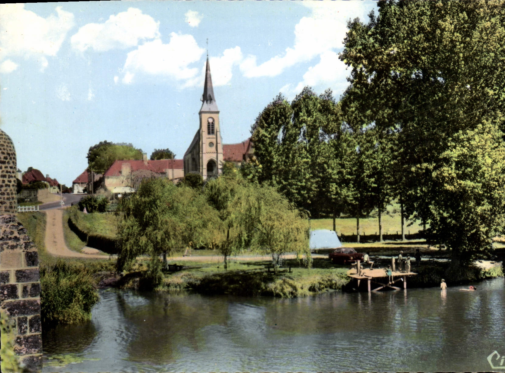 CPSM Saint Marceau Sarthe la Baignade et le camping 