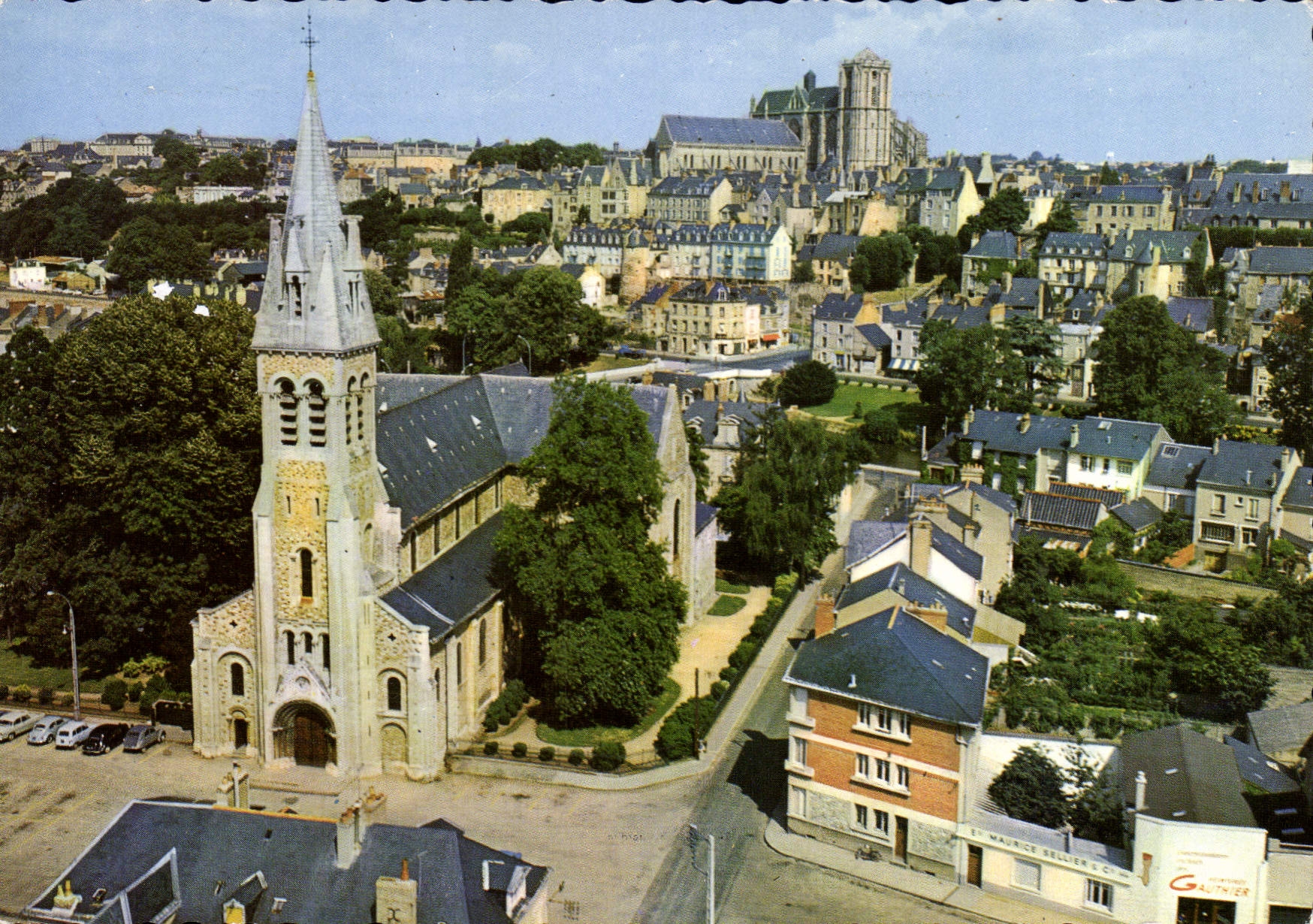 CPSM Le Mans Sarthe l'eglise le pre et la cathedrale 