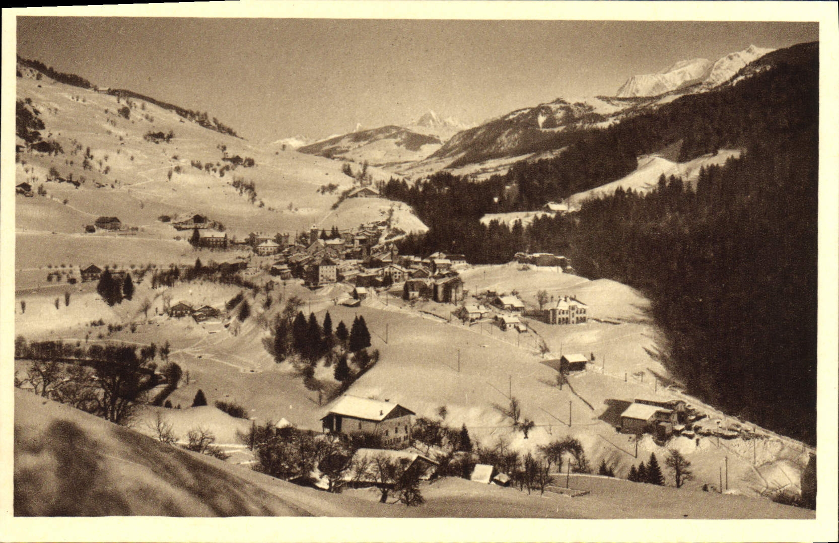 CPA Savoie Flumet l'hiver et le Mont Blanc 