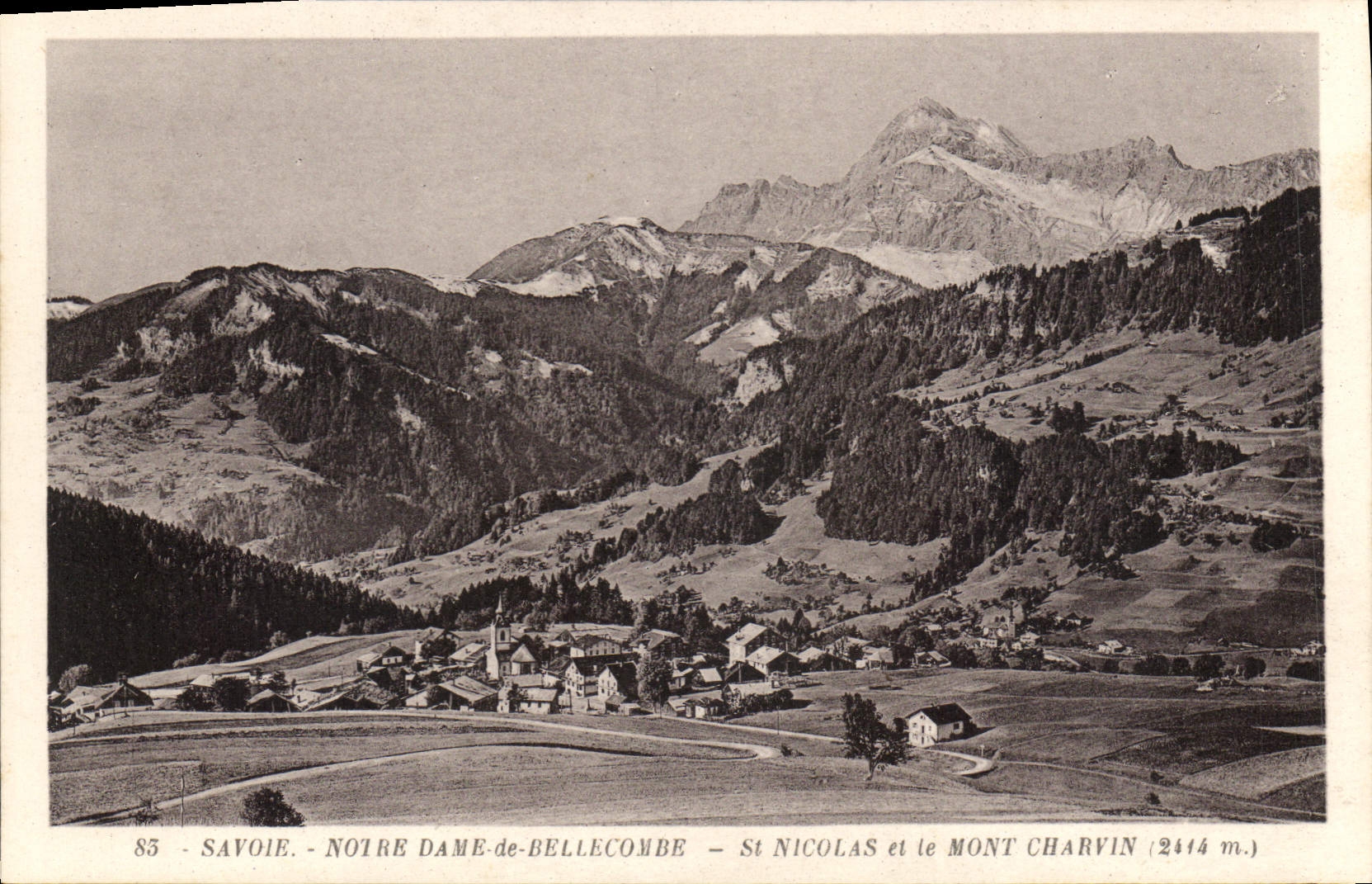 CPA Savoie Notre Dame de Bellecombe St nicolas et le Mont Charvin 