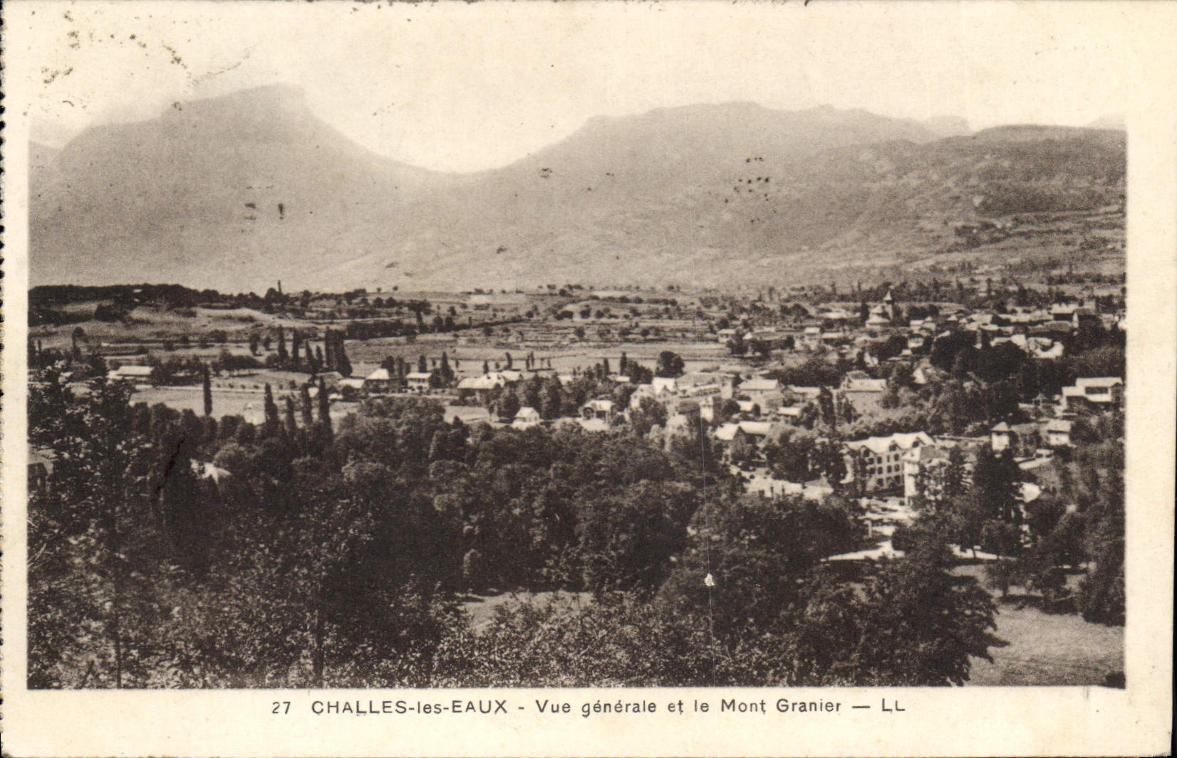 CPA Challes les Eaux vue generale et le Mont Granier 