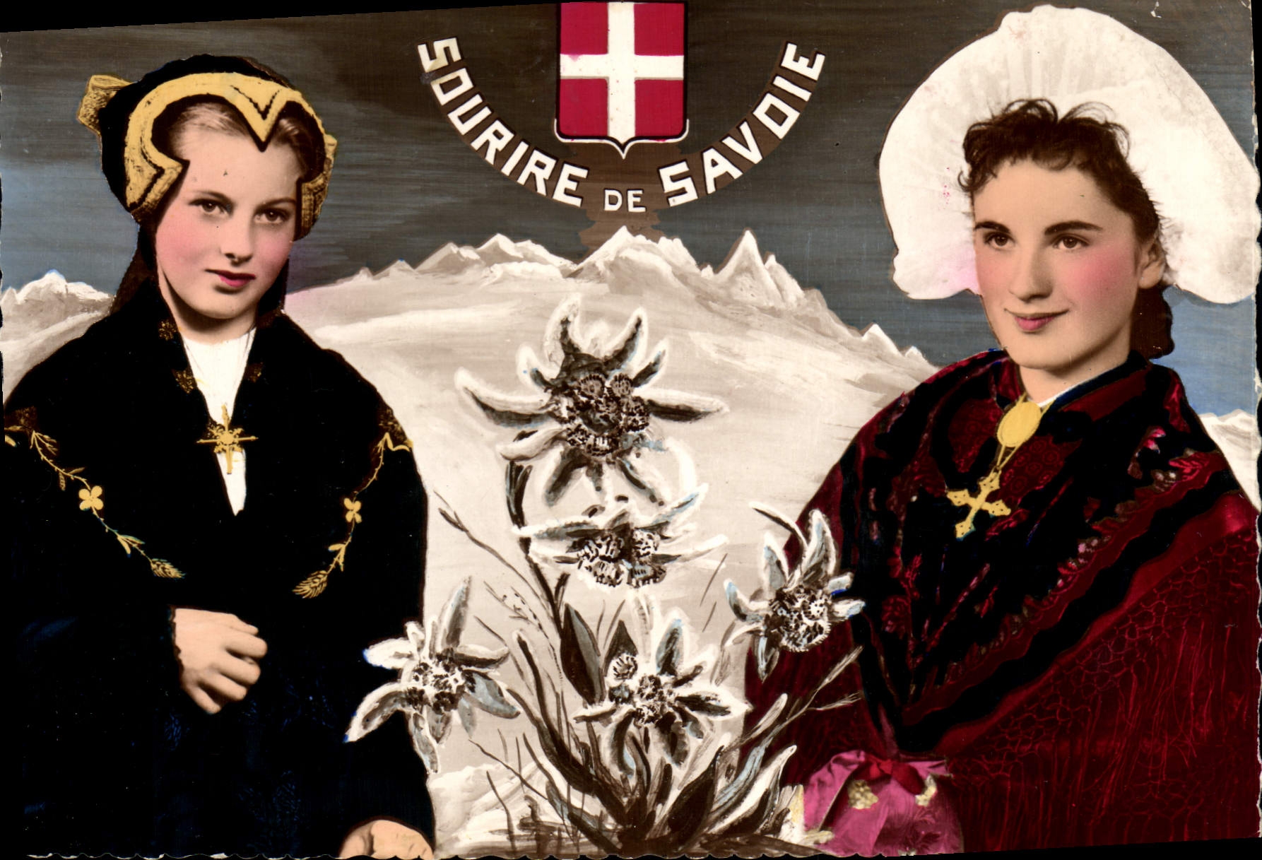 CPSM La Savoie costumes de Tarentaise et de Maurienne 