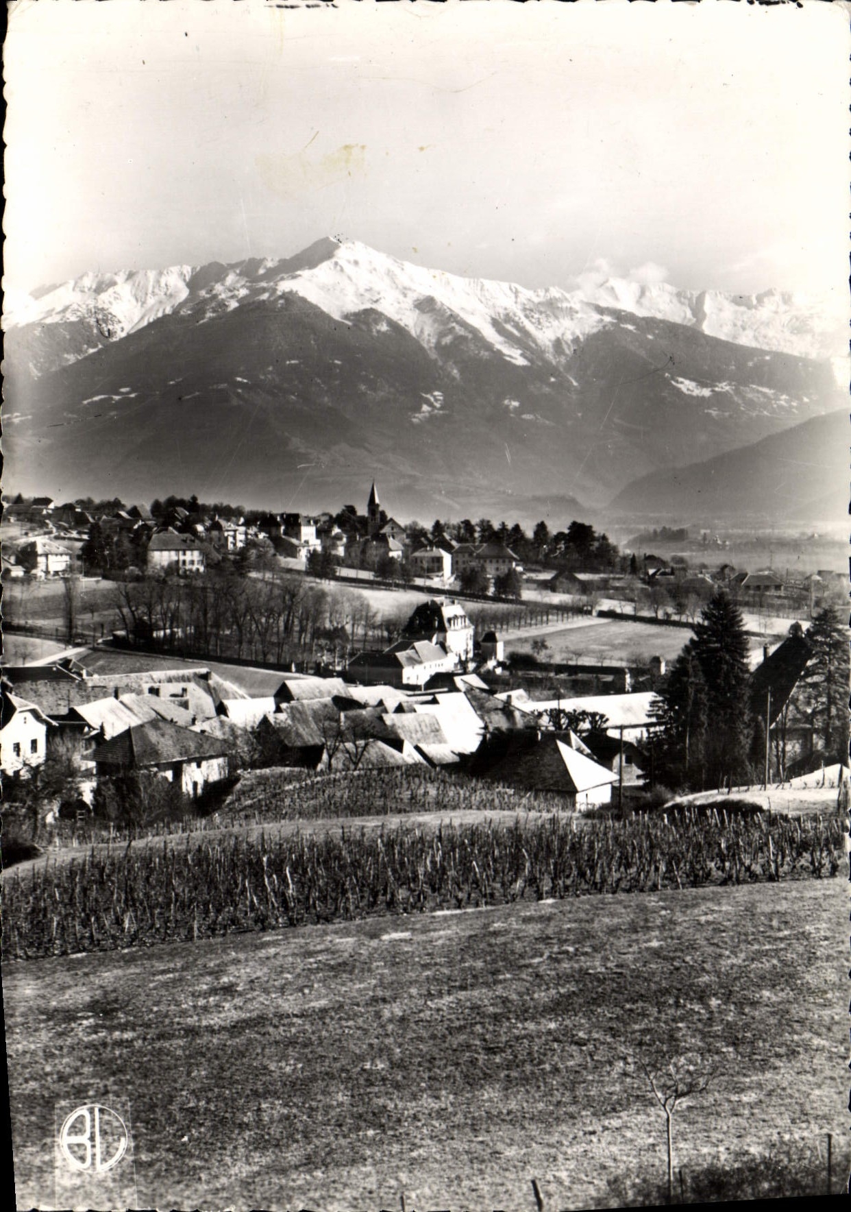 CPSM Vues de la Savoie St Pierre d'Albigny vue generale et le Grand d'Arc 