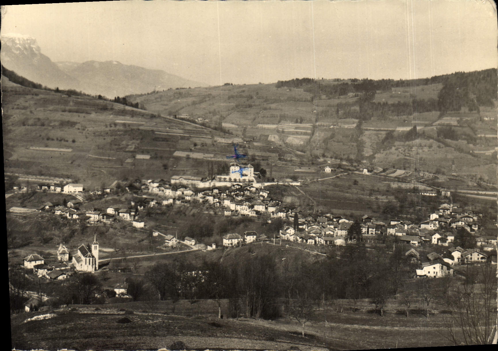 Arvillard — Vue générale — Photo C. VOIRON, n°73