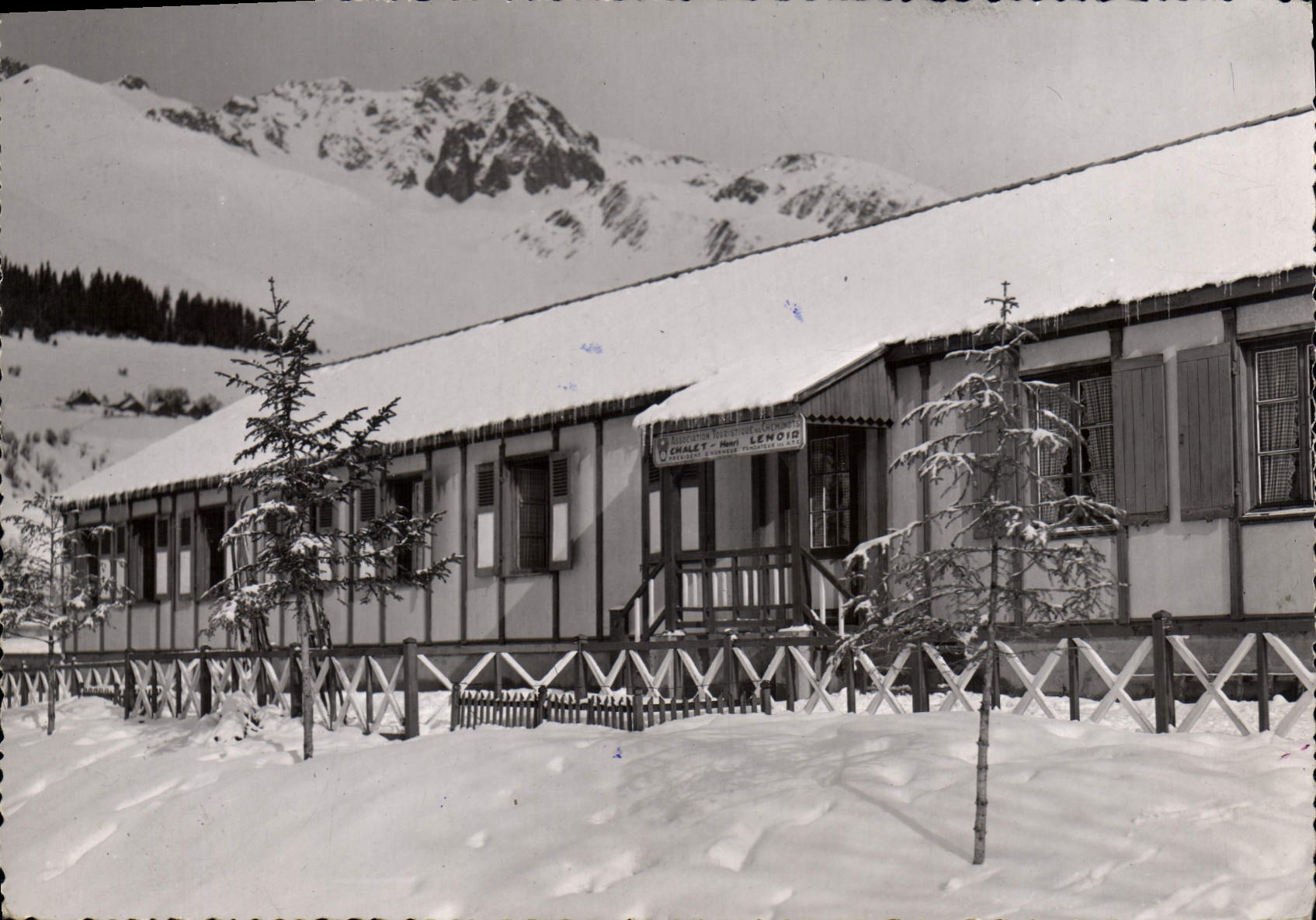CPSM Saint Francois sur Bugeon Savoie Chalet A T C Henri Lenoir 