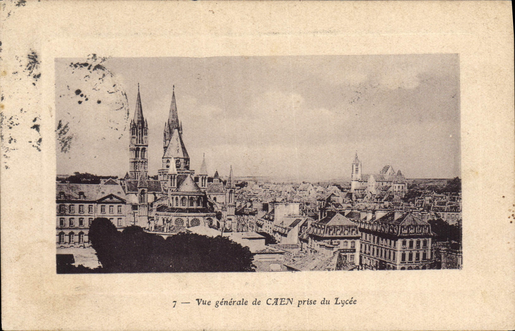 Vue générale de CAEN prise du Lycée — série 7 — éditeur non visible